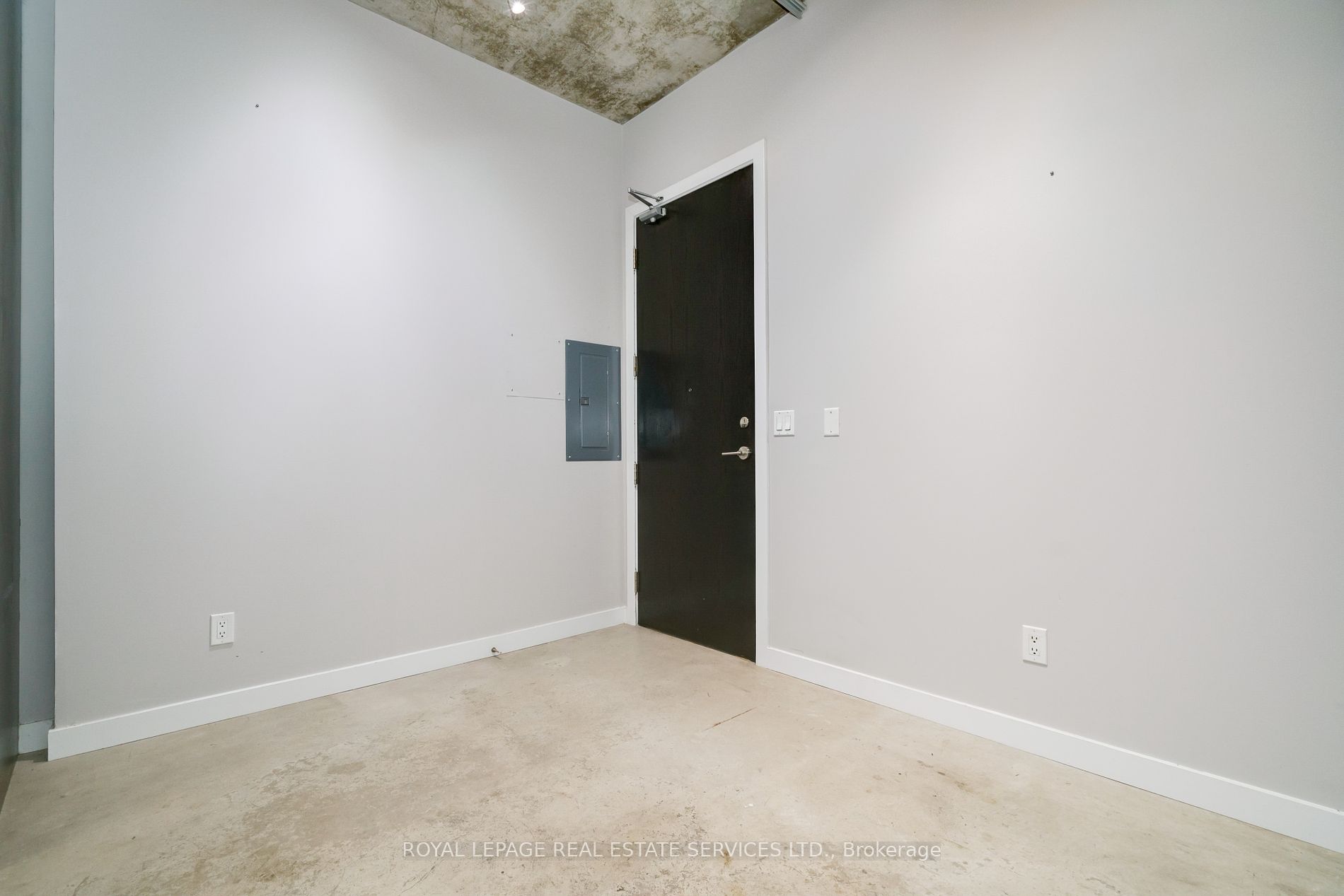 23 Brant St, #409