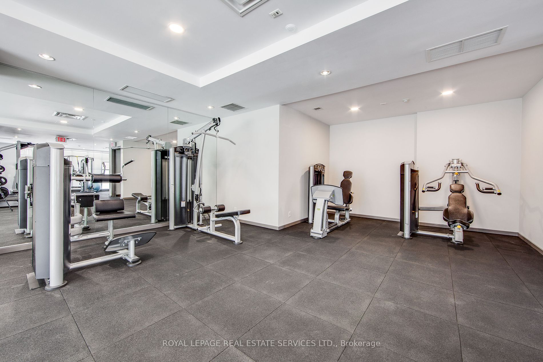 23 Brant St, #409