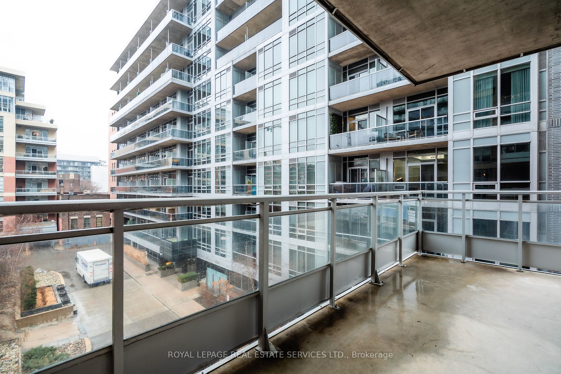 23 Brant St, #409