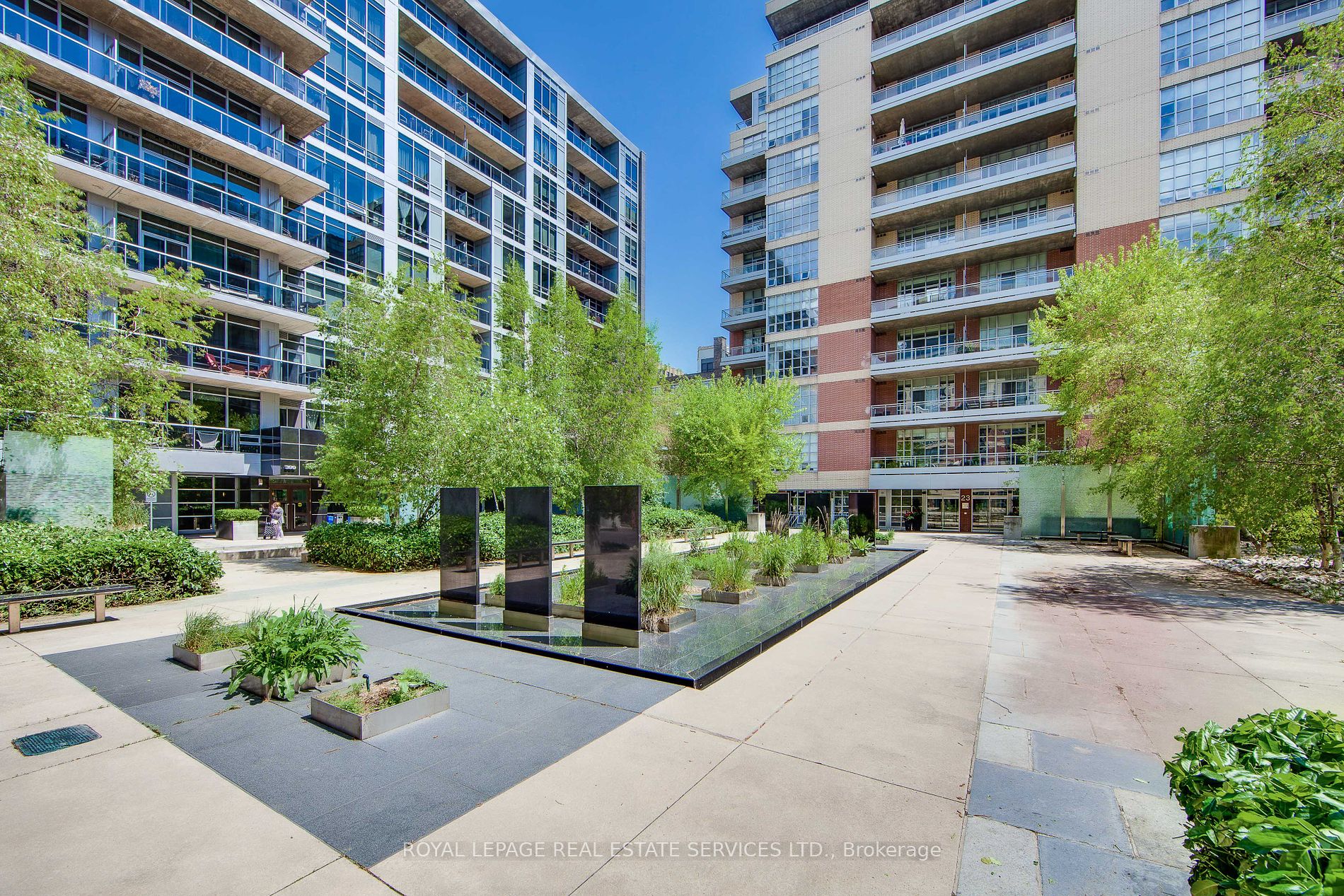 23 Brant St, #409