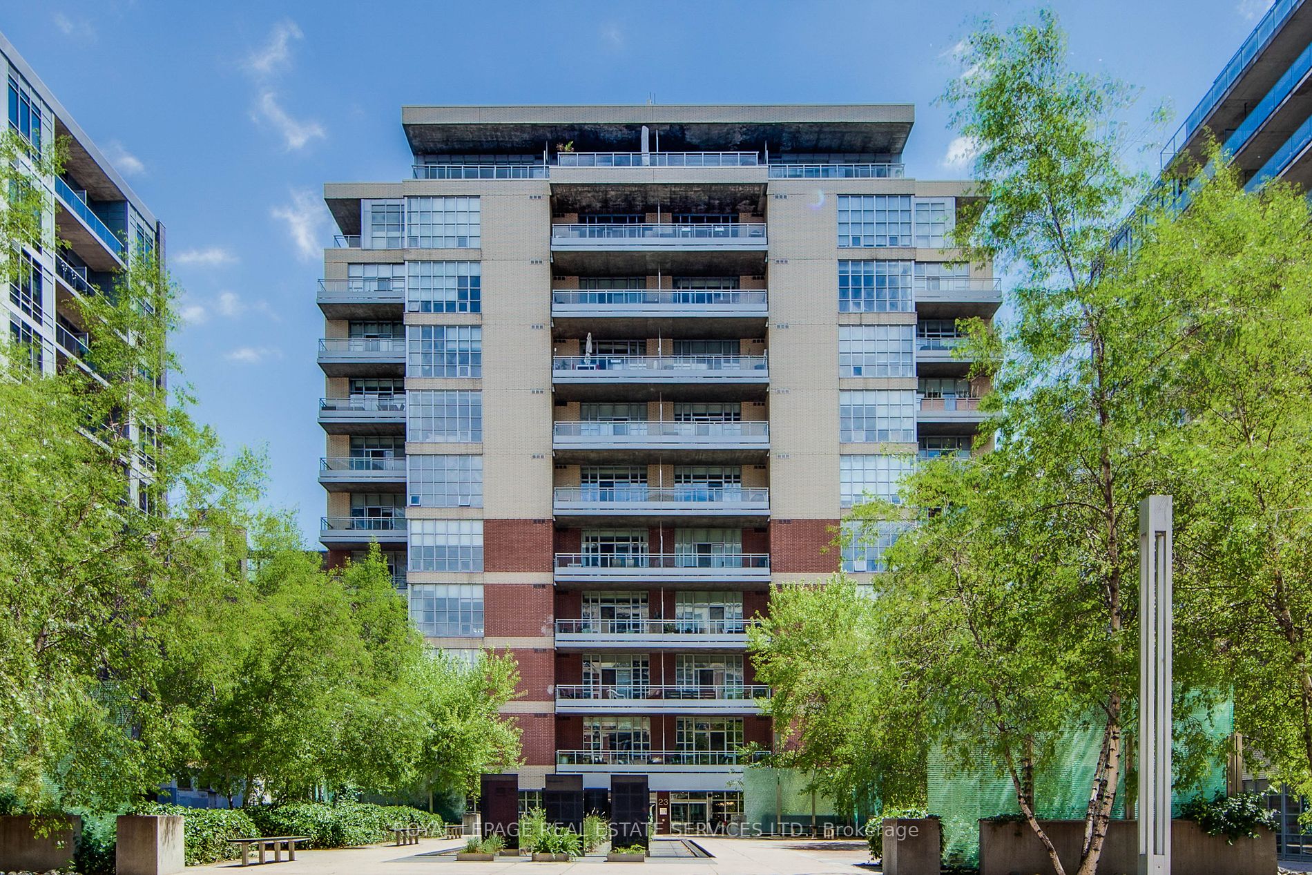 23 Brant St, #409