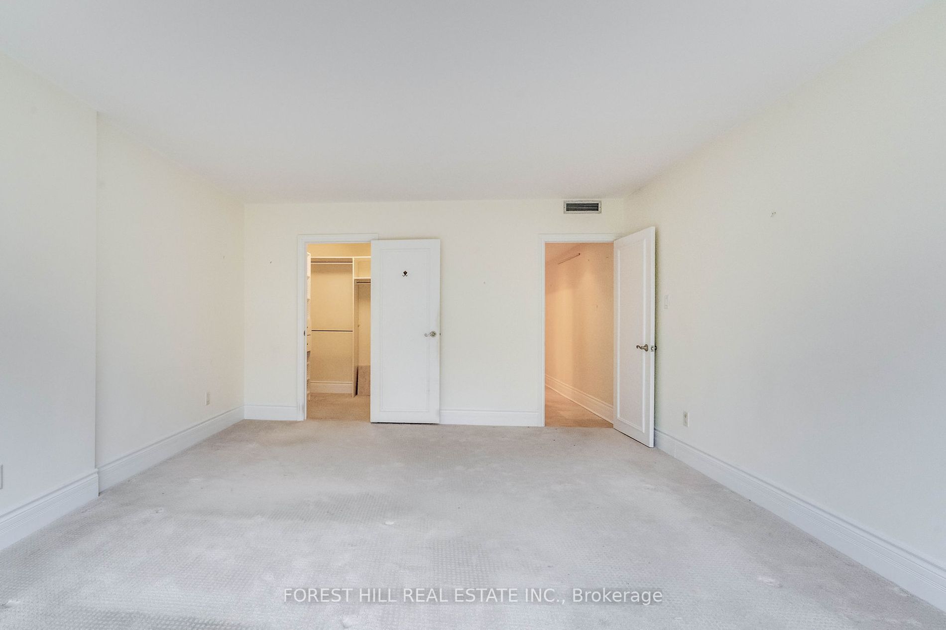 625 Avenue Rd, #302