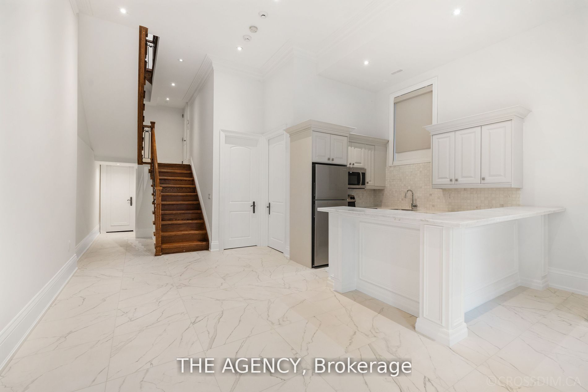 349 Fairlawn Ave