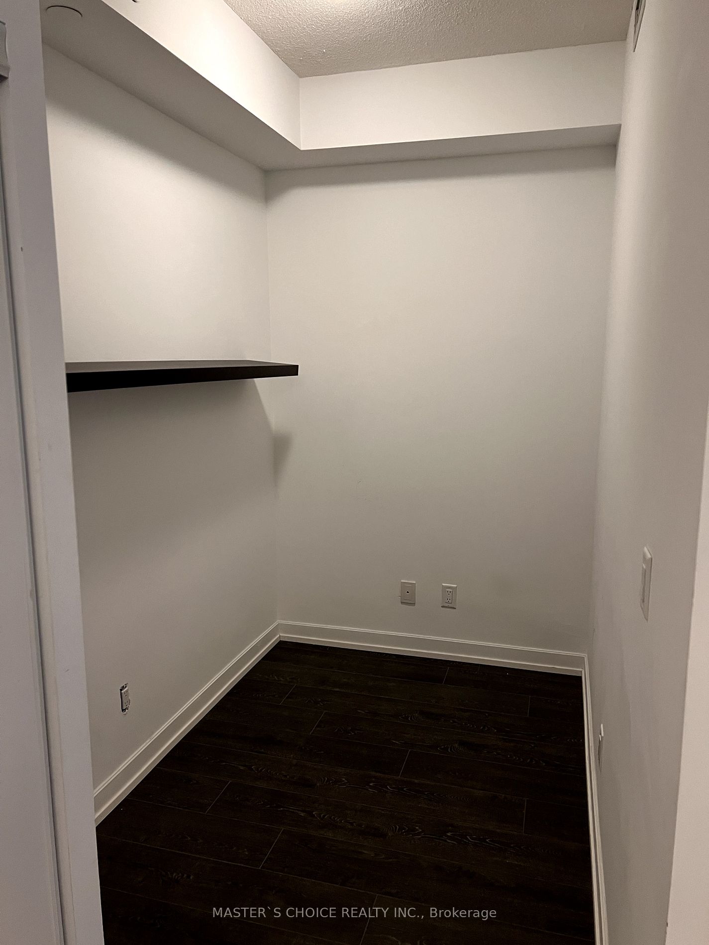 38 Forest Manor Rd, #2101