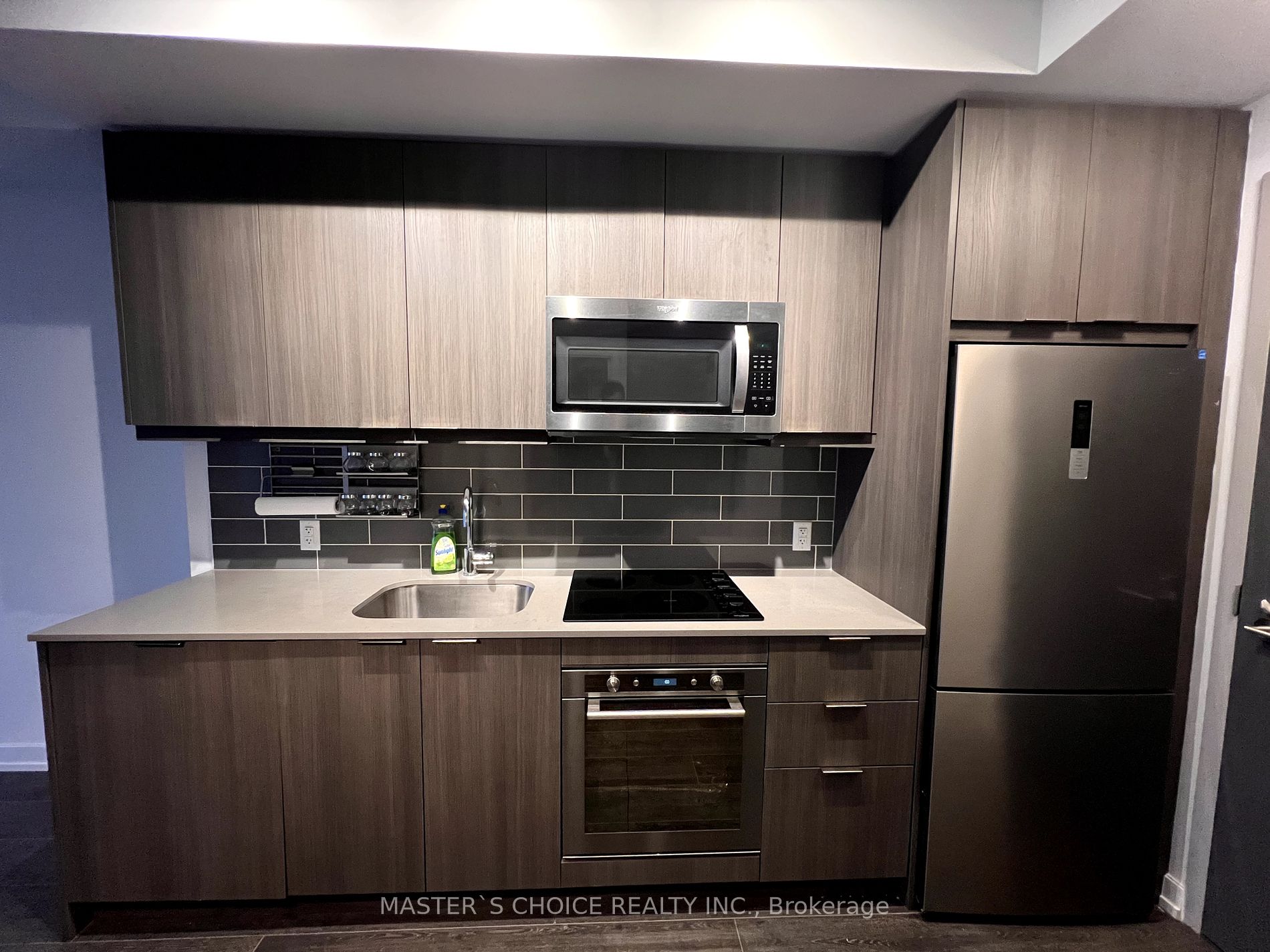 38 Forest Manor Rd, #2101