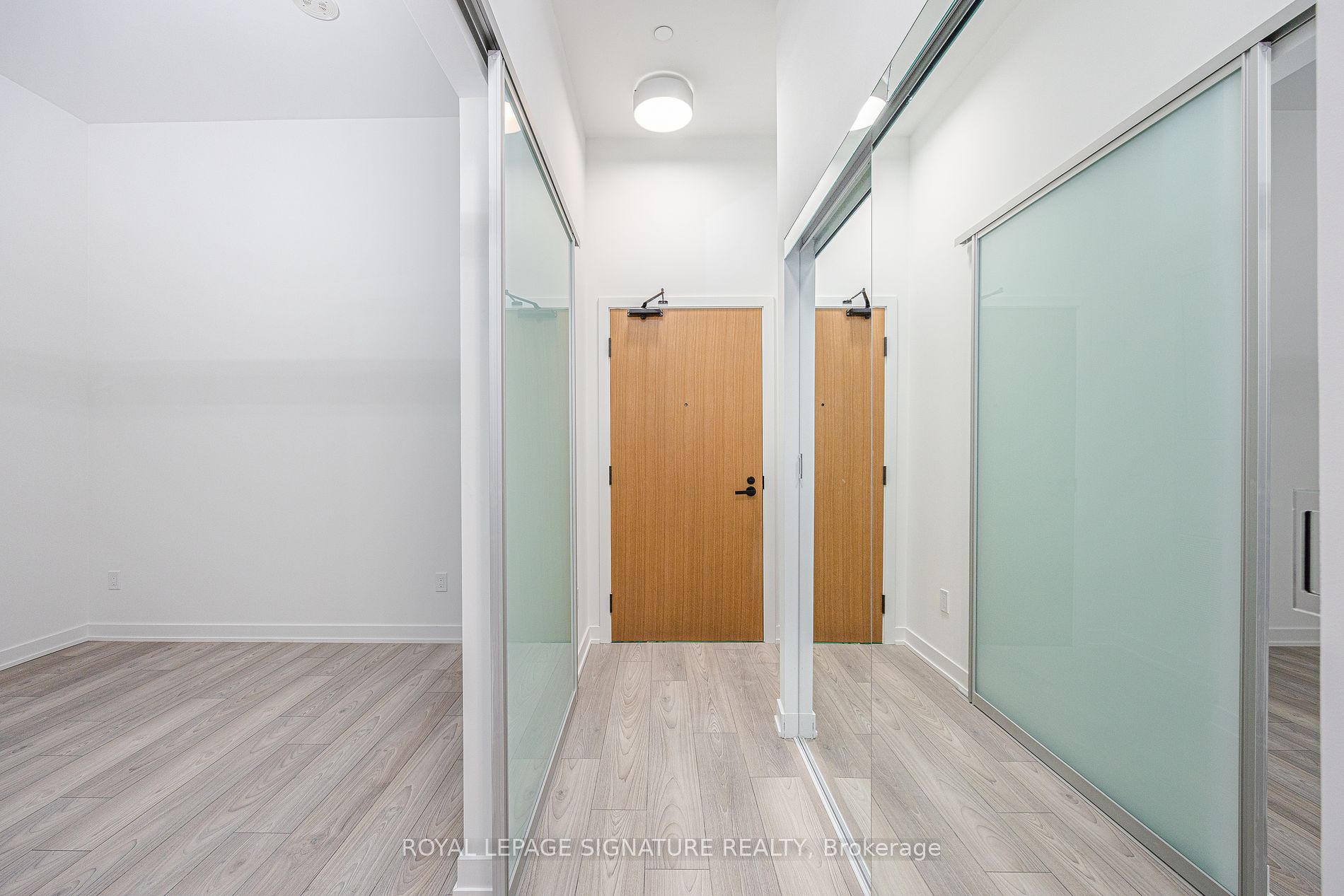 8 Tippett Road #105