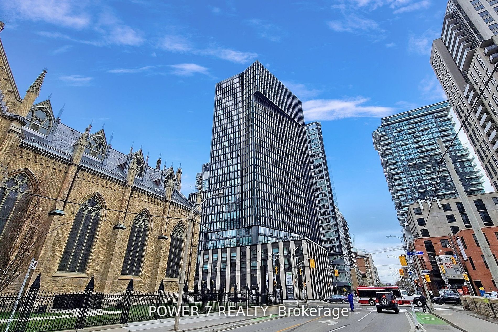 60 Shuter St, #607