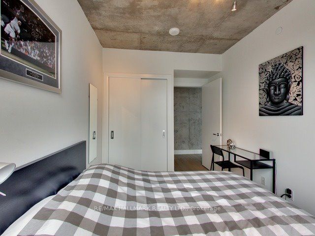 224 King St W, #1407