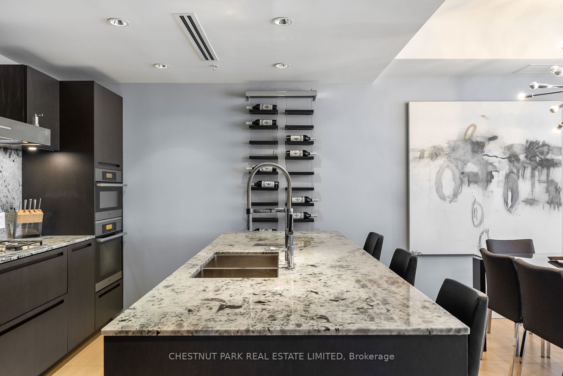 180 University Ave, #4108
