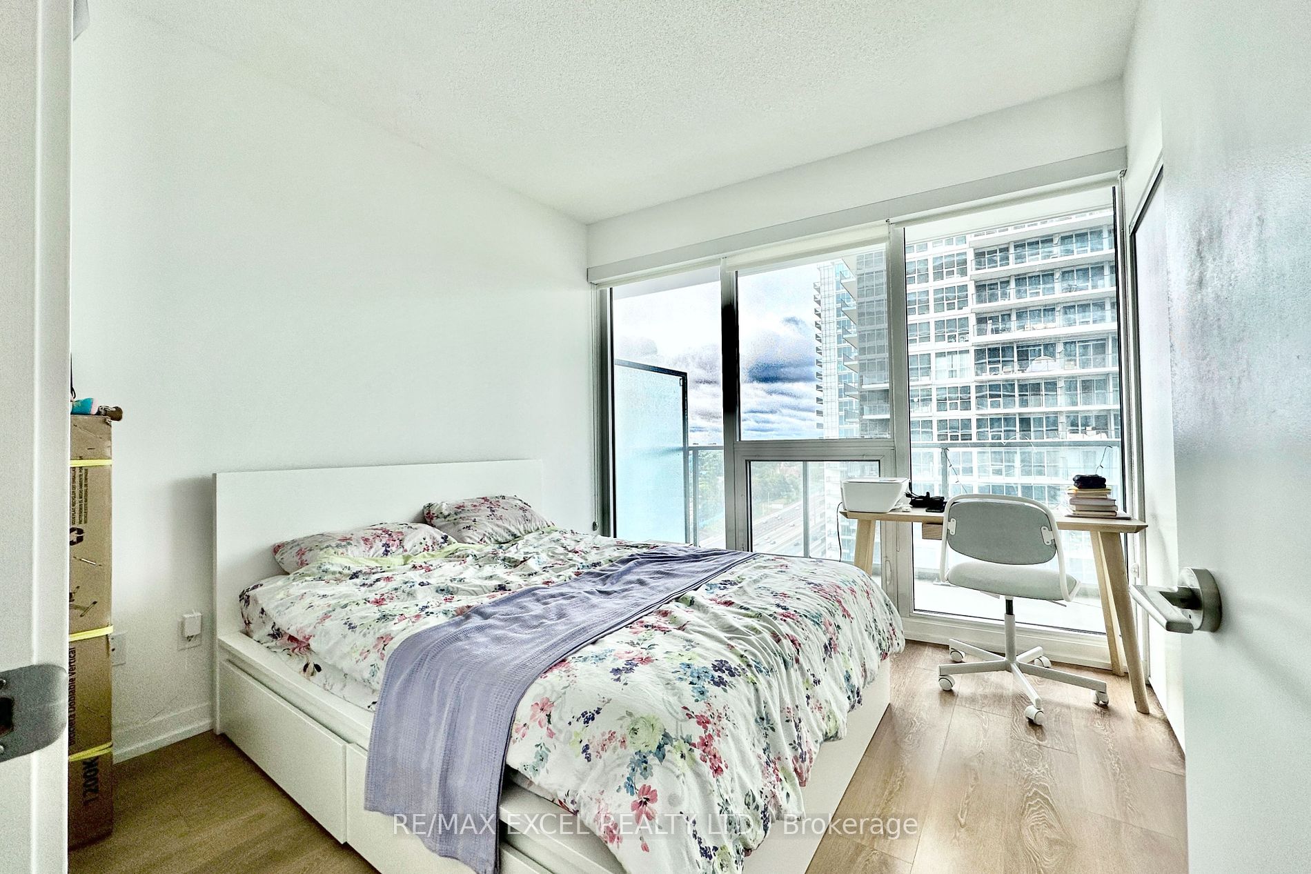 115 McMahon Drive, #2301