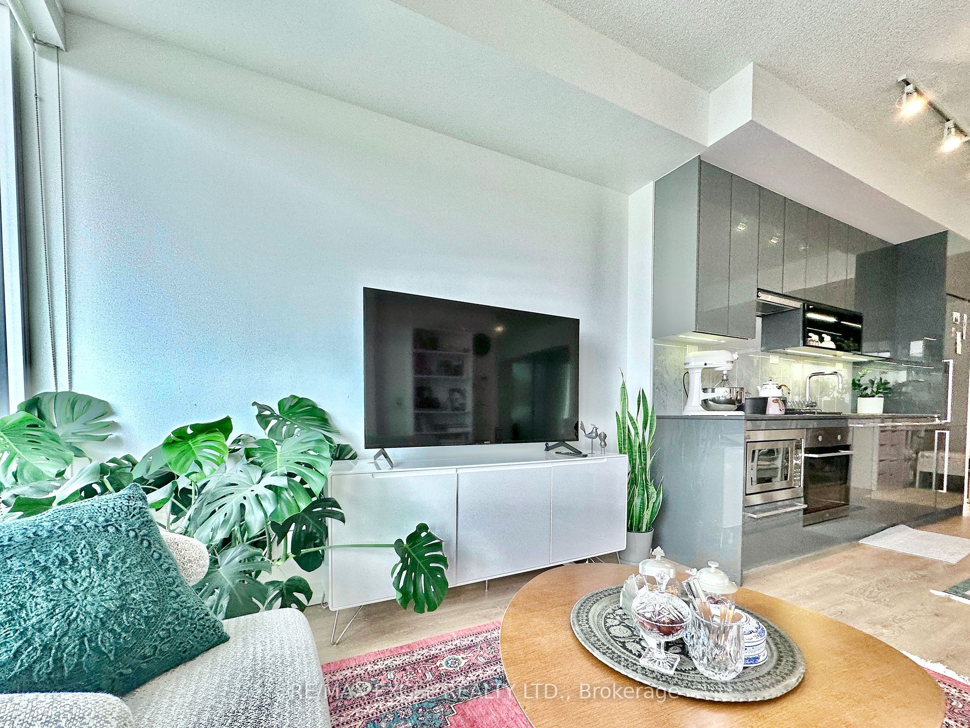 115 McMahon Drive, #2301