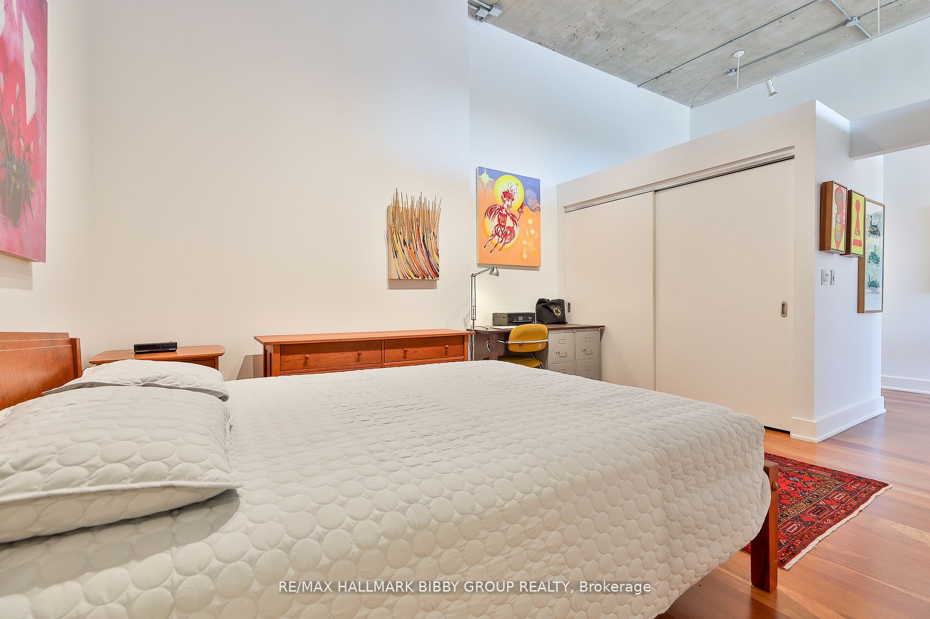 637 Lake Shore Boulevard W, #407