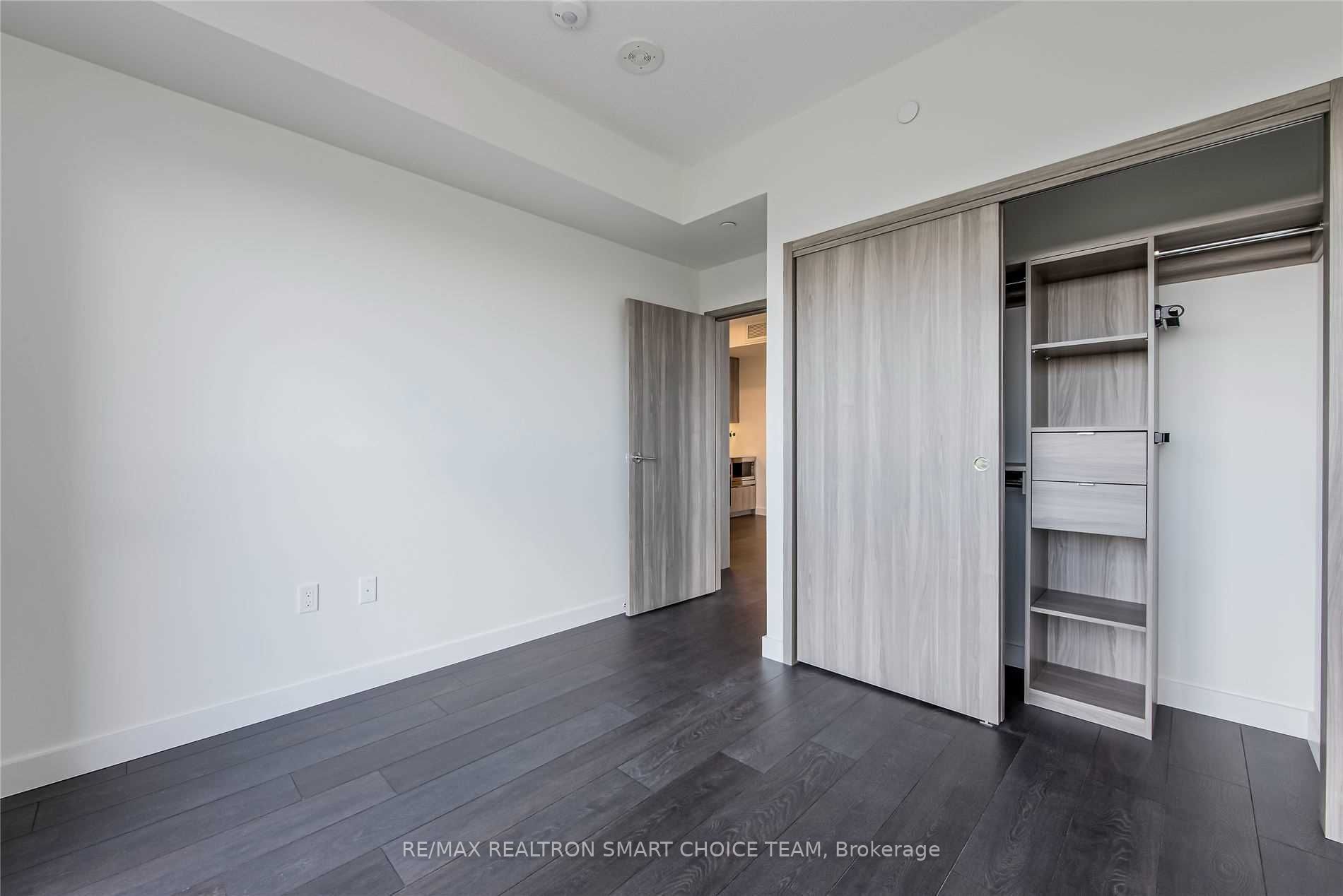 95 Mcmahon Drive, #602