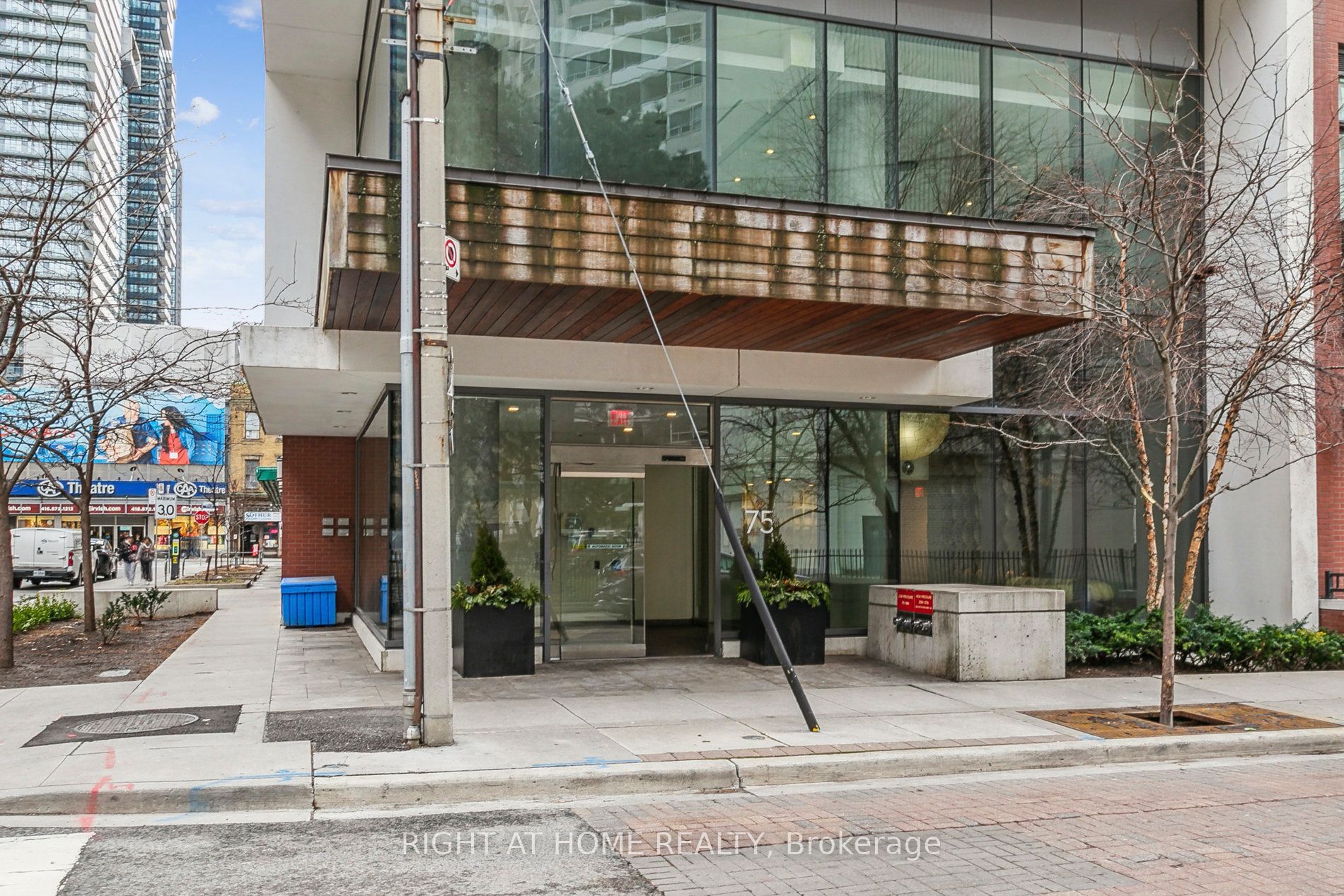 75 St Nicholas St, #3506