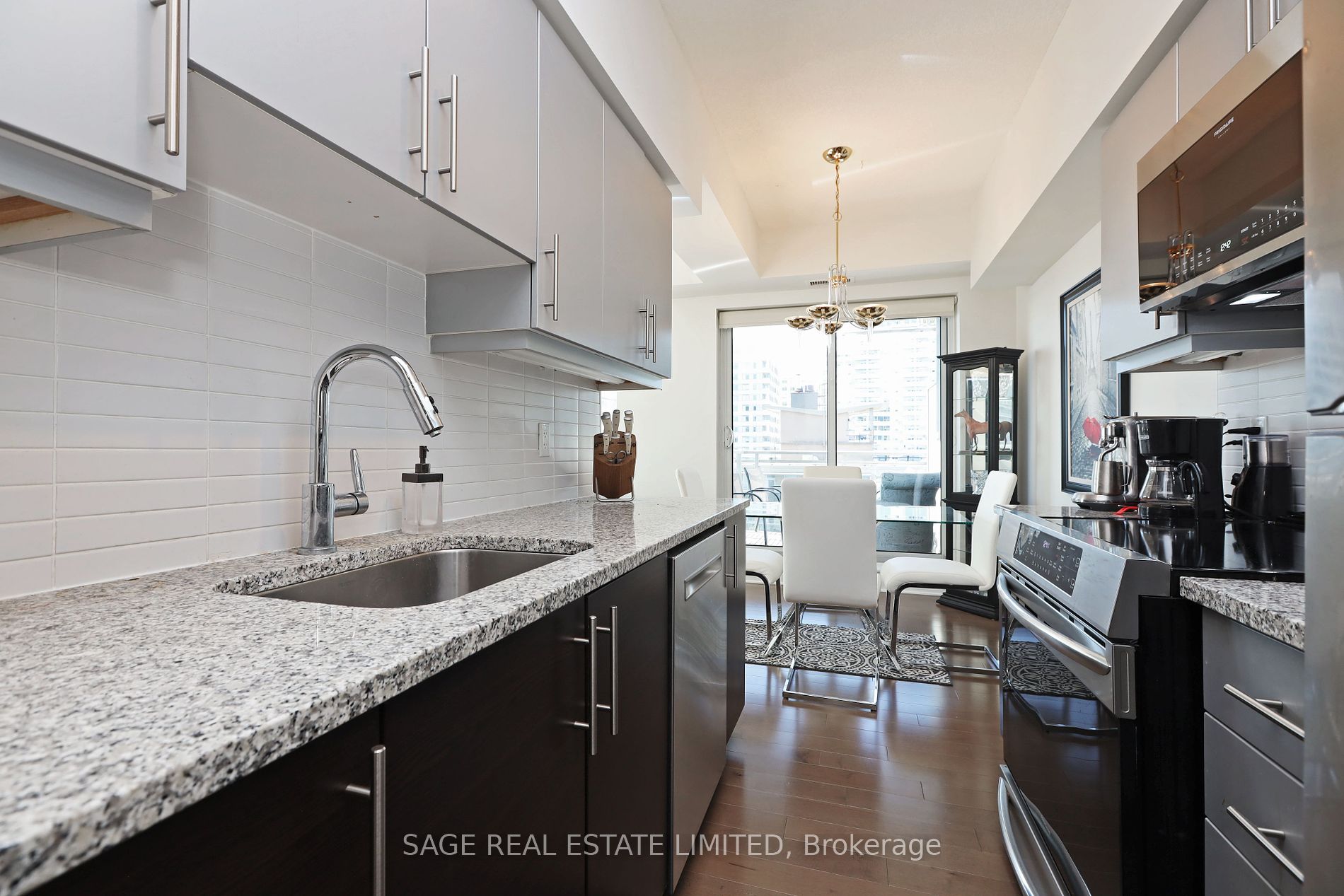 83 Redpath Ave, #1507