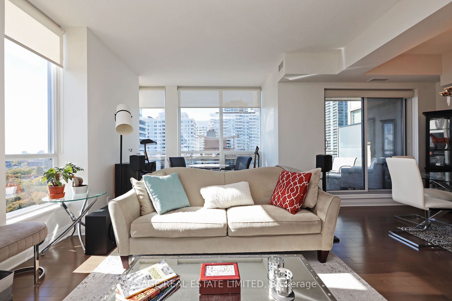 83 Redpath Ave, #1507