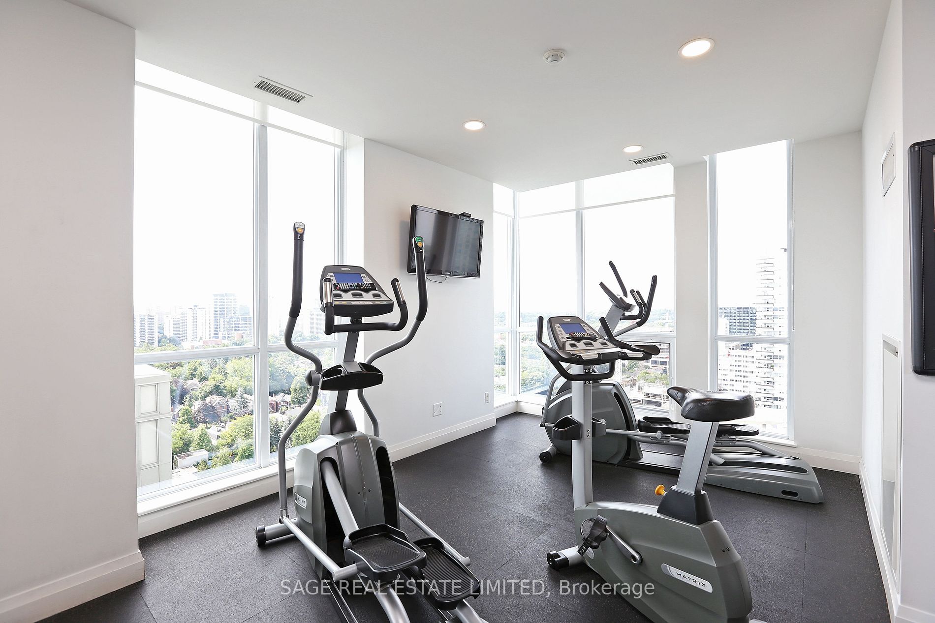 83 Redpath Ave, #1507