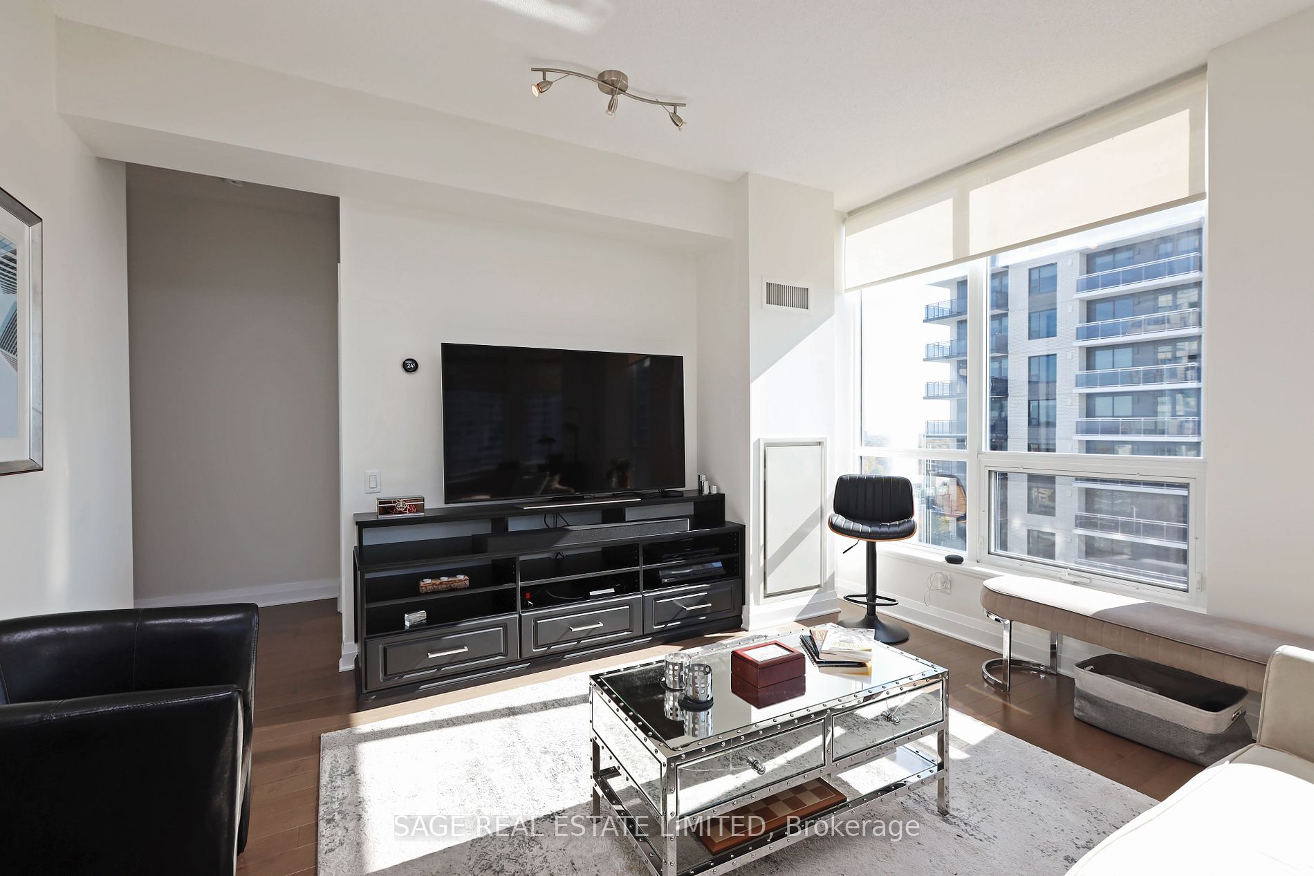 83 Redpath Ave, #1507