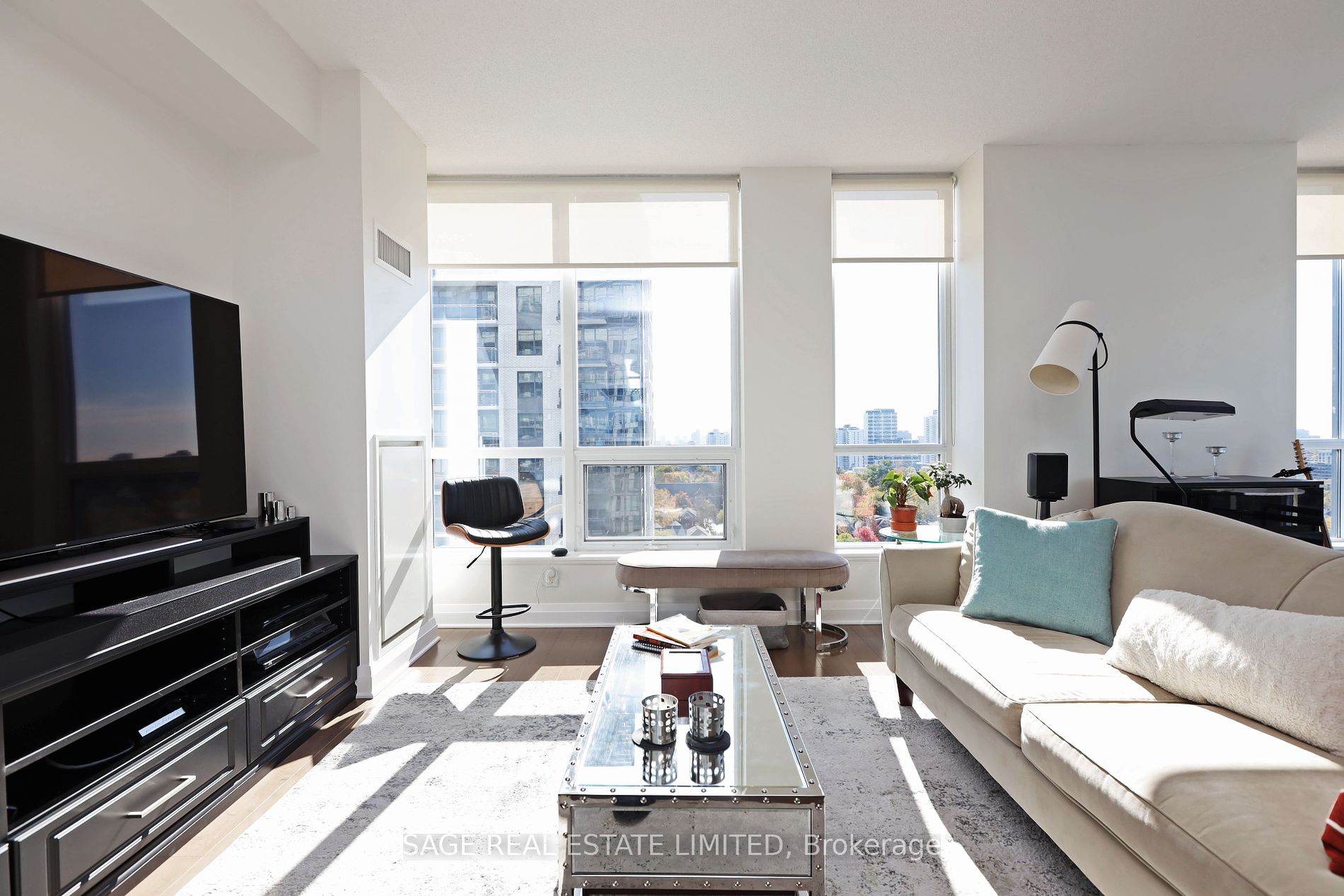 83 Redpath Ave, #1507