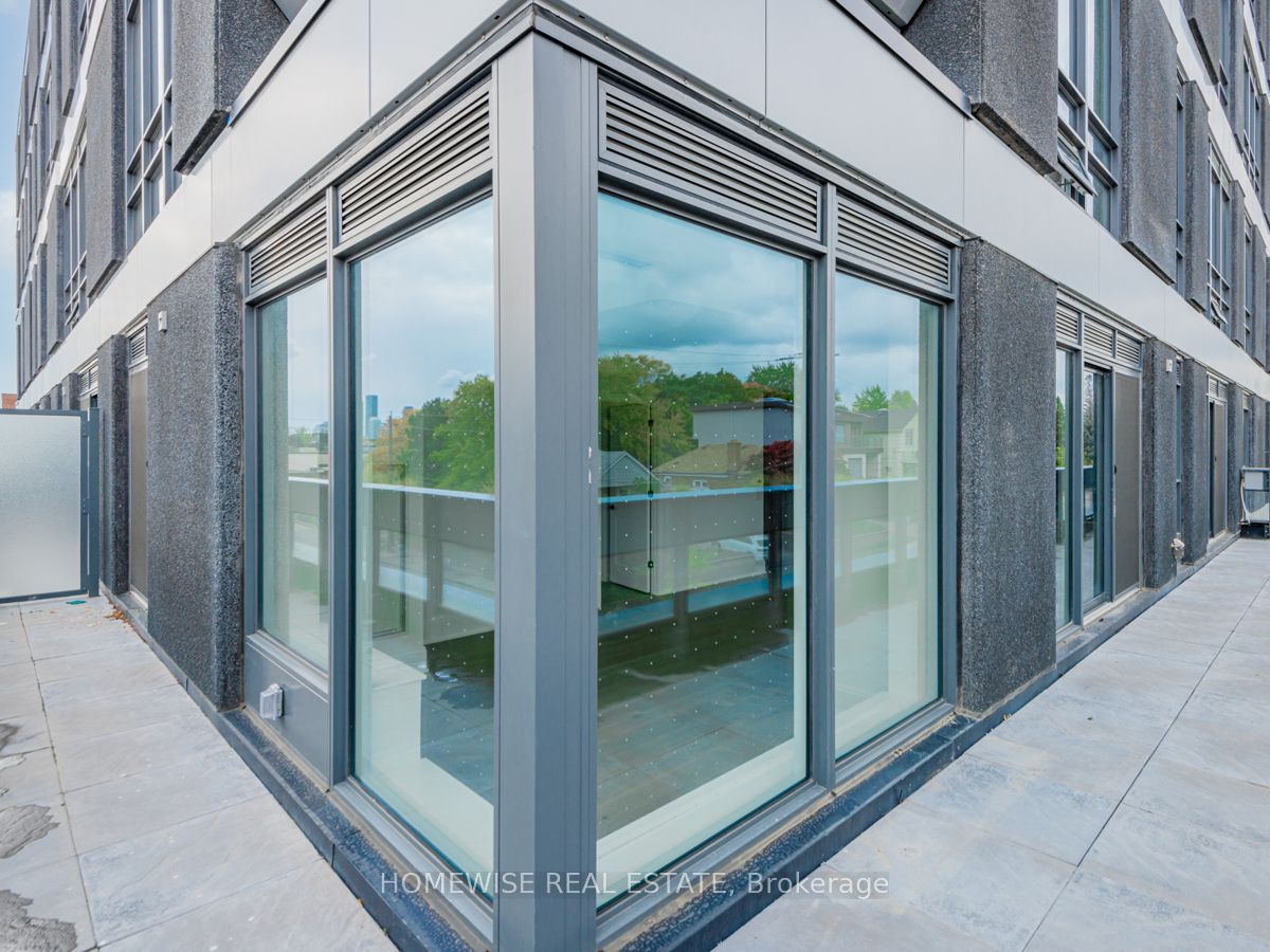 355 Bedford Park Avenue, #305