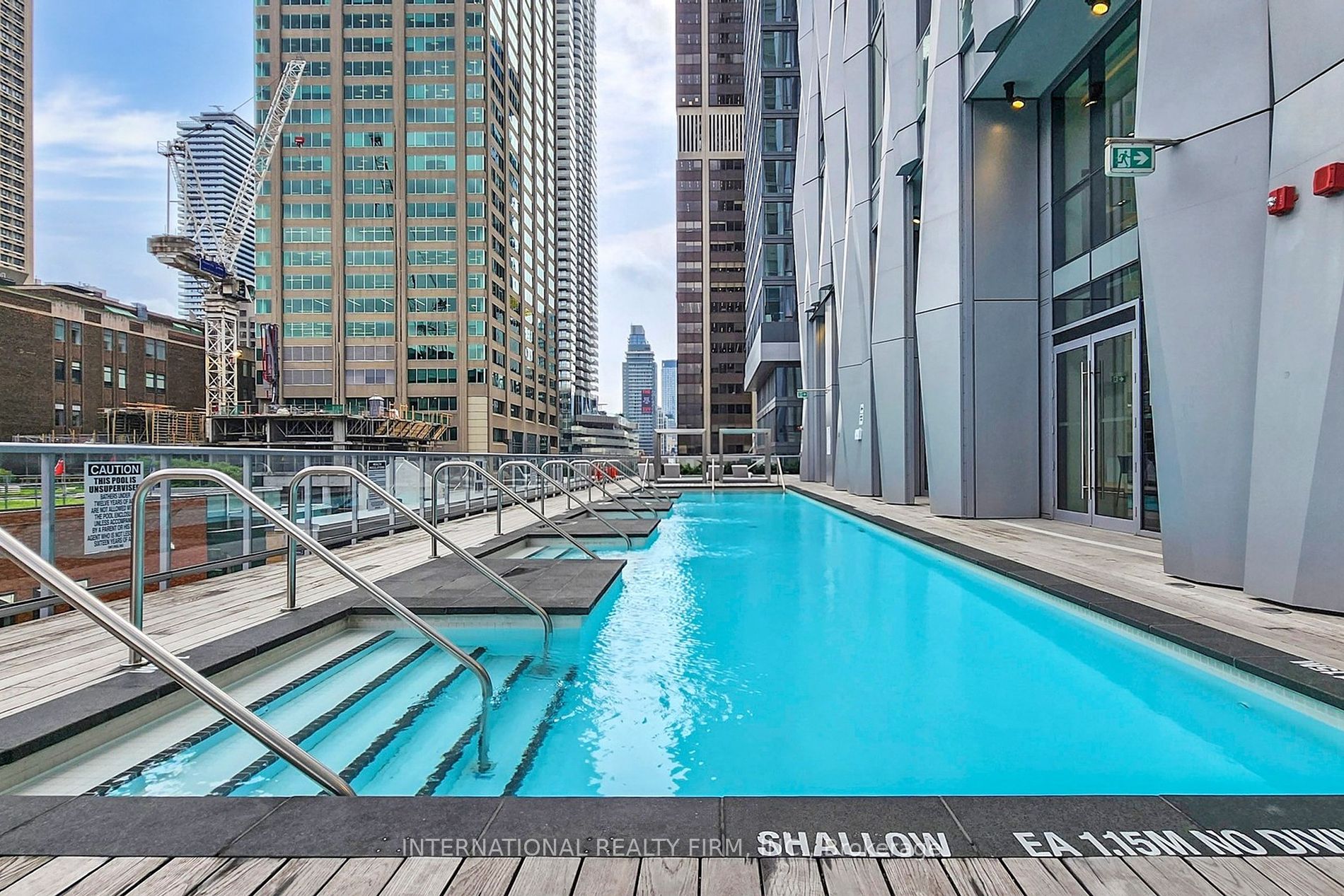 1 Yorkville Ave, #710