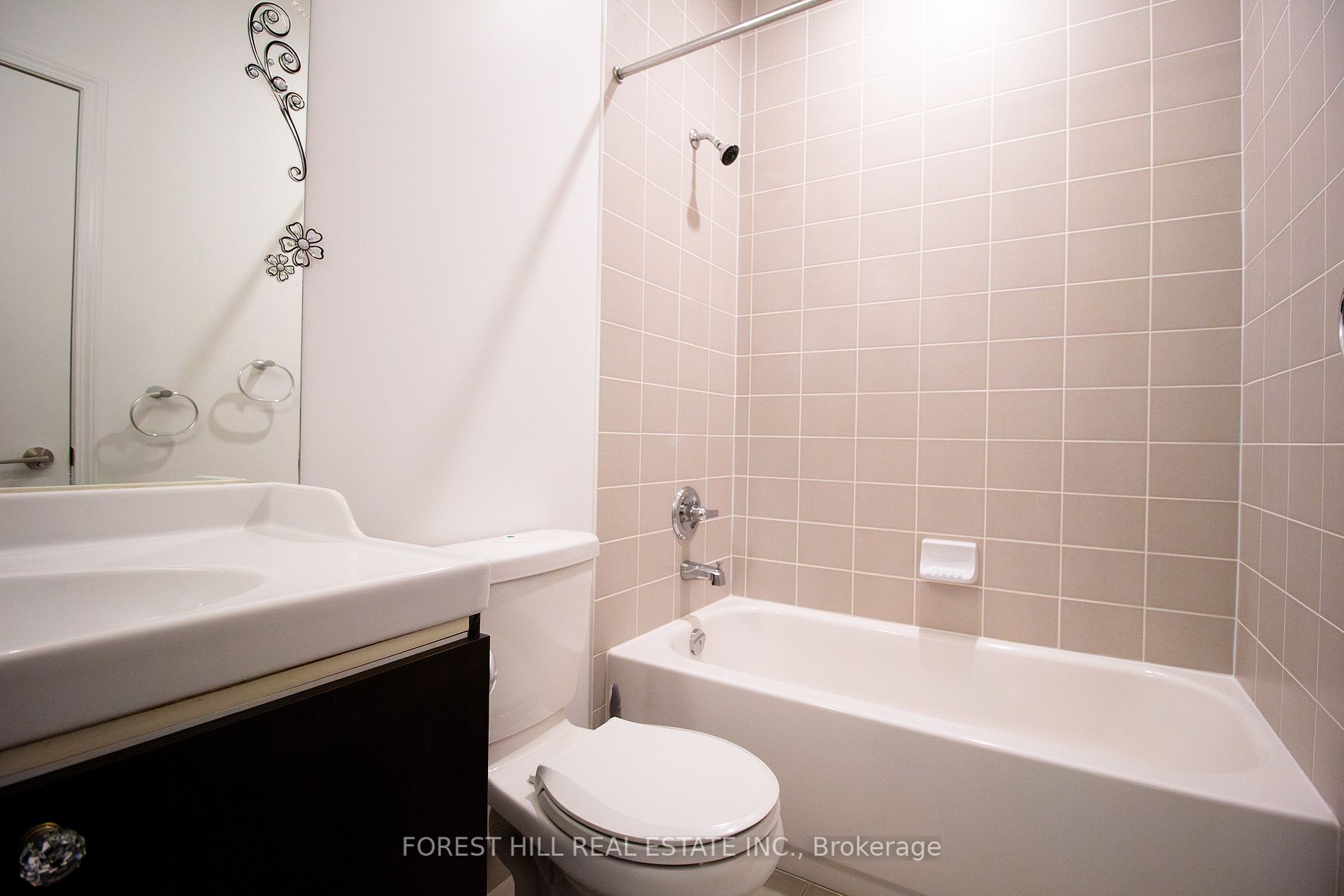 35 Saranac Boulevard, #115