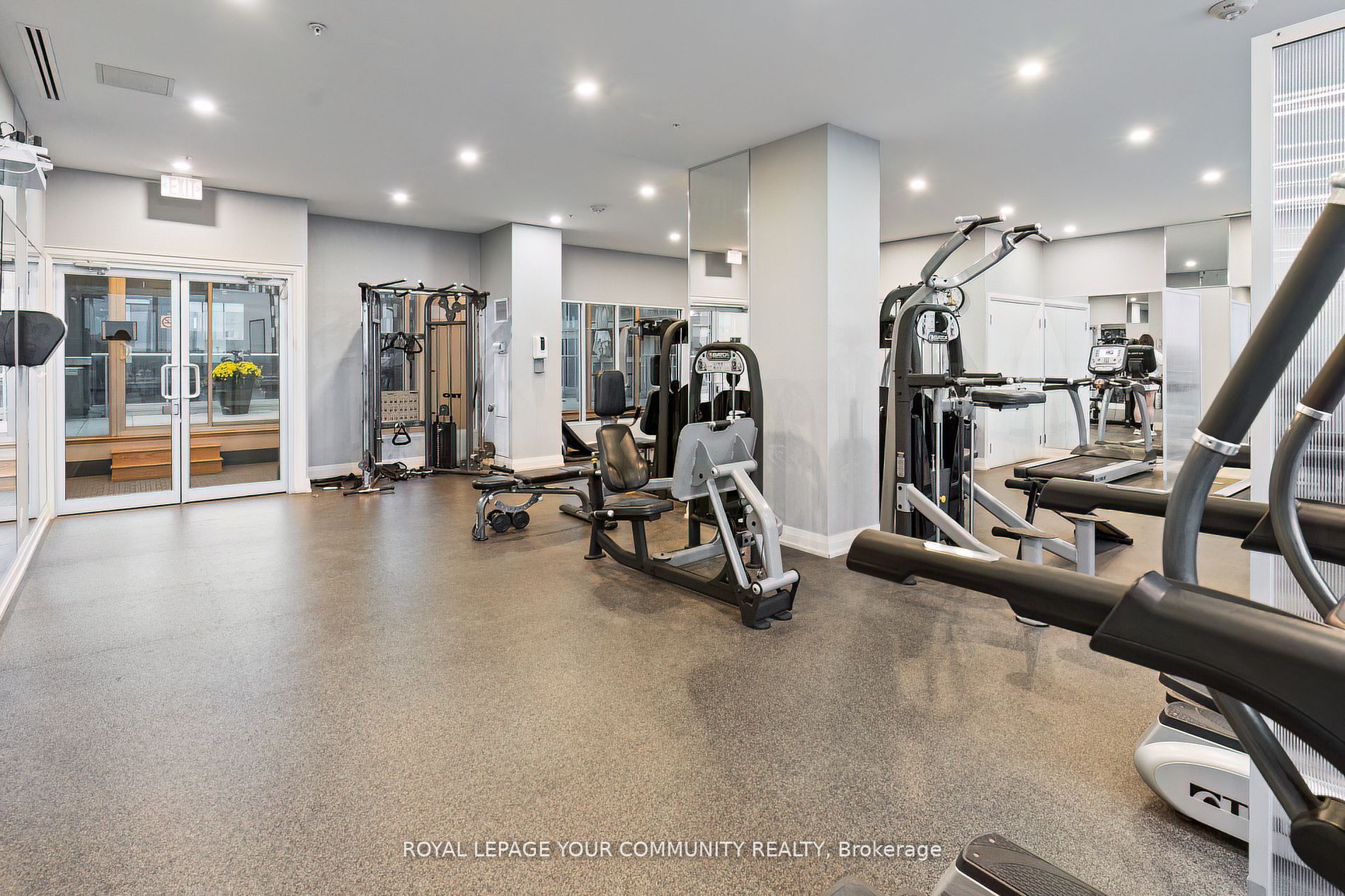 555 Wilson Ave, #E605