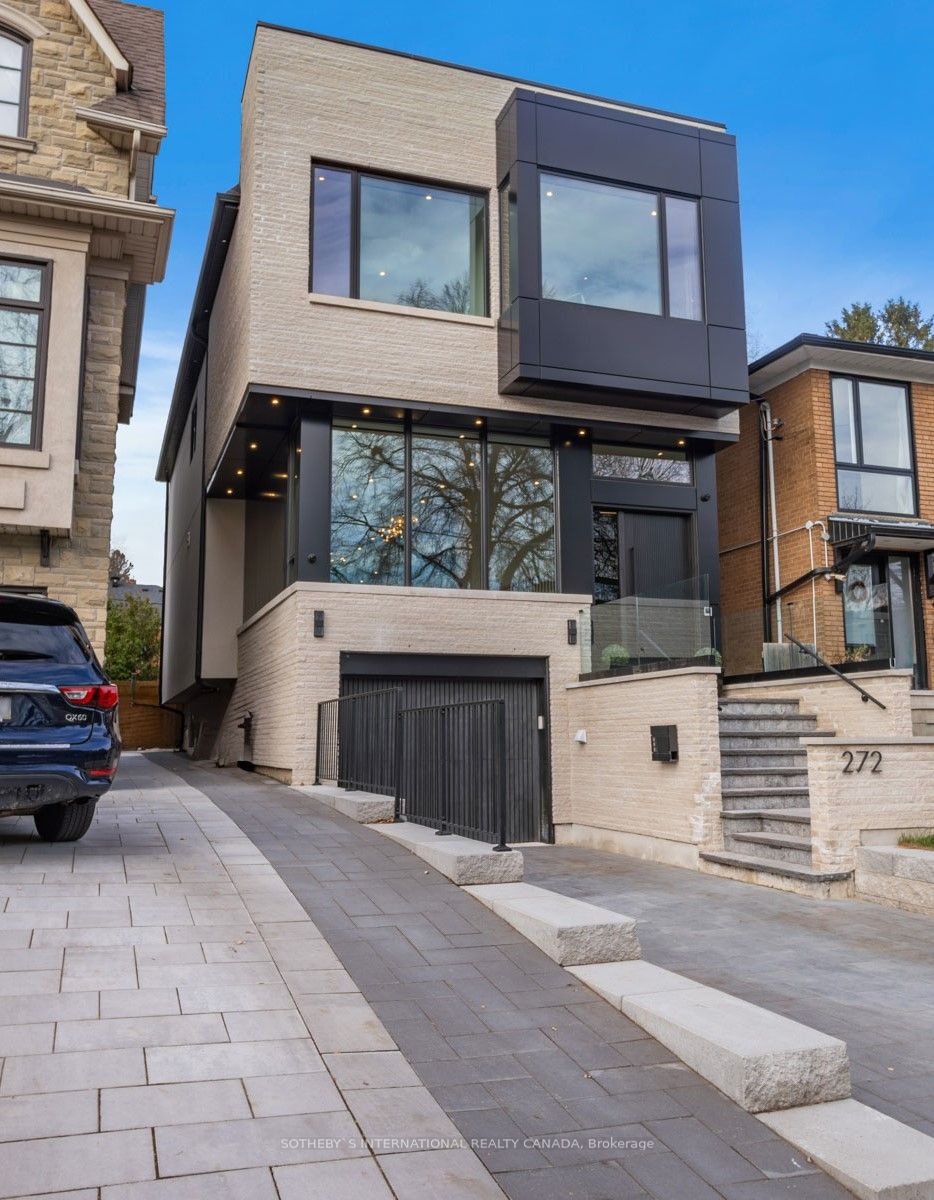 272 Cranbrooke Avenue
