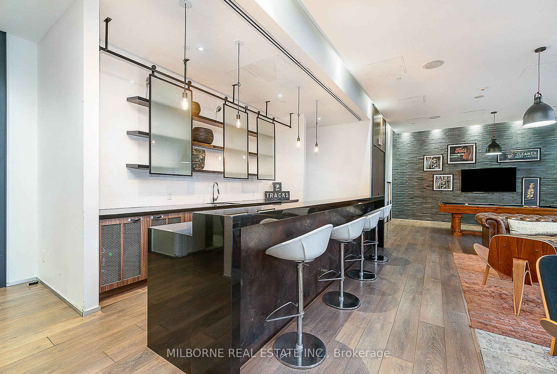 783 Bathurst Street #413