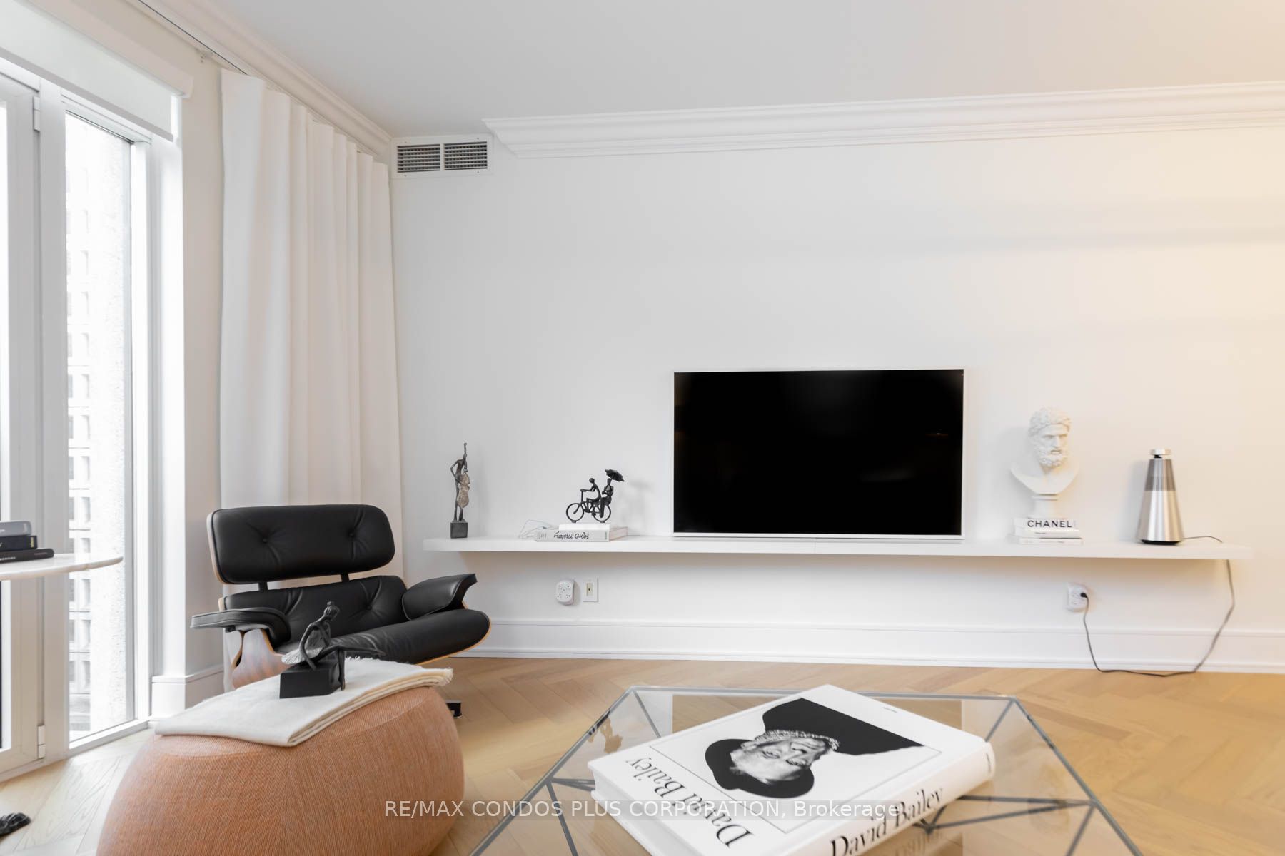 10 Bellair St, #801