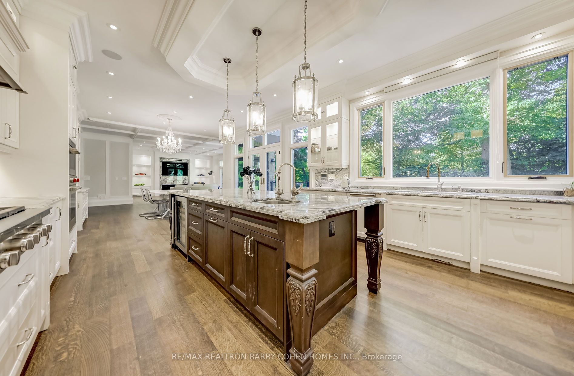 17 Artinger Court