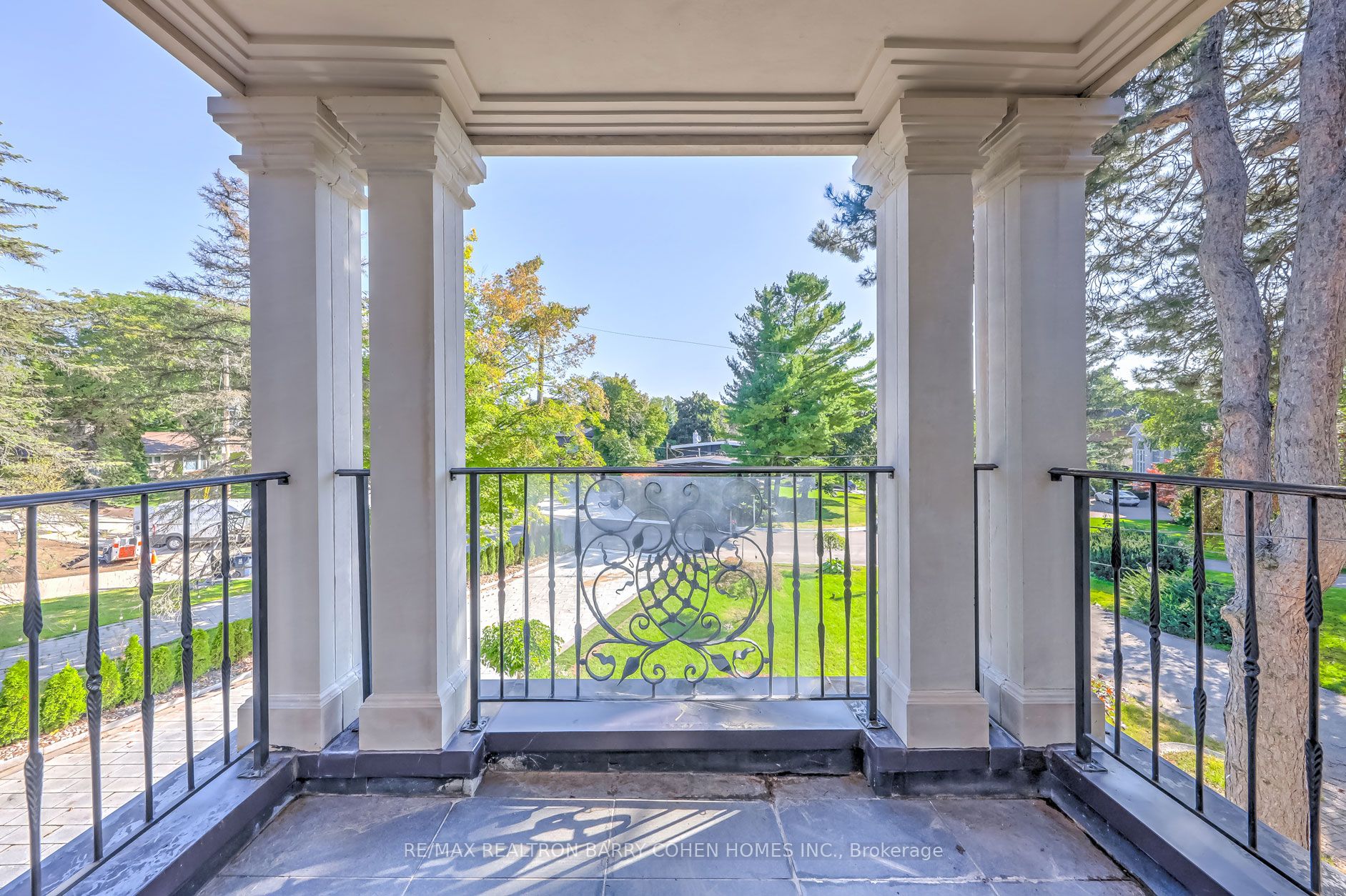 17 Artinger Court