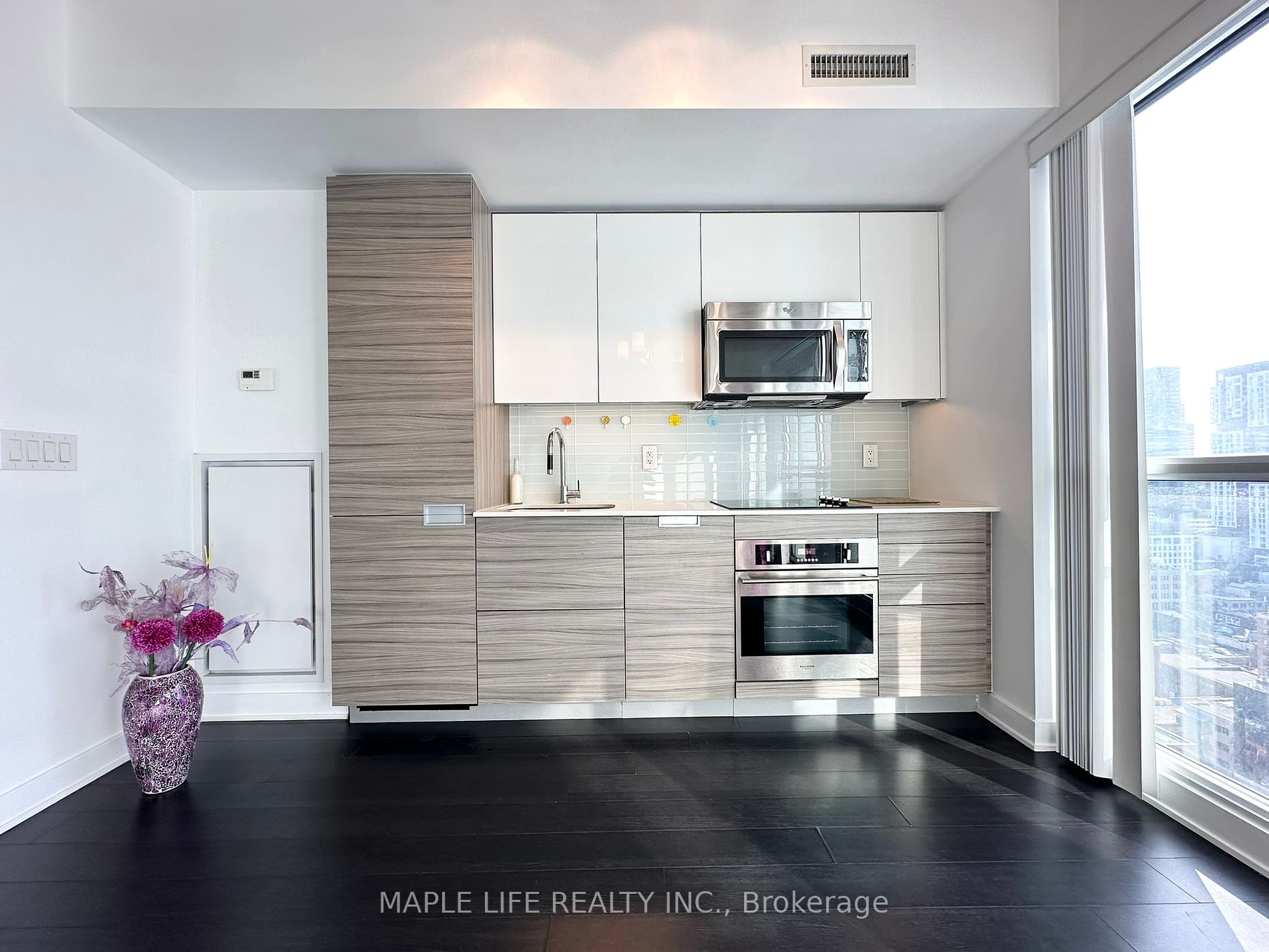 210 Simcoe St, #2309