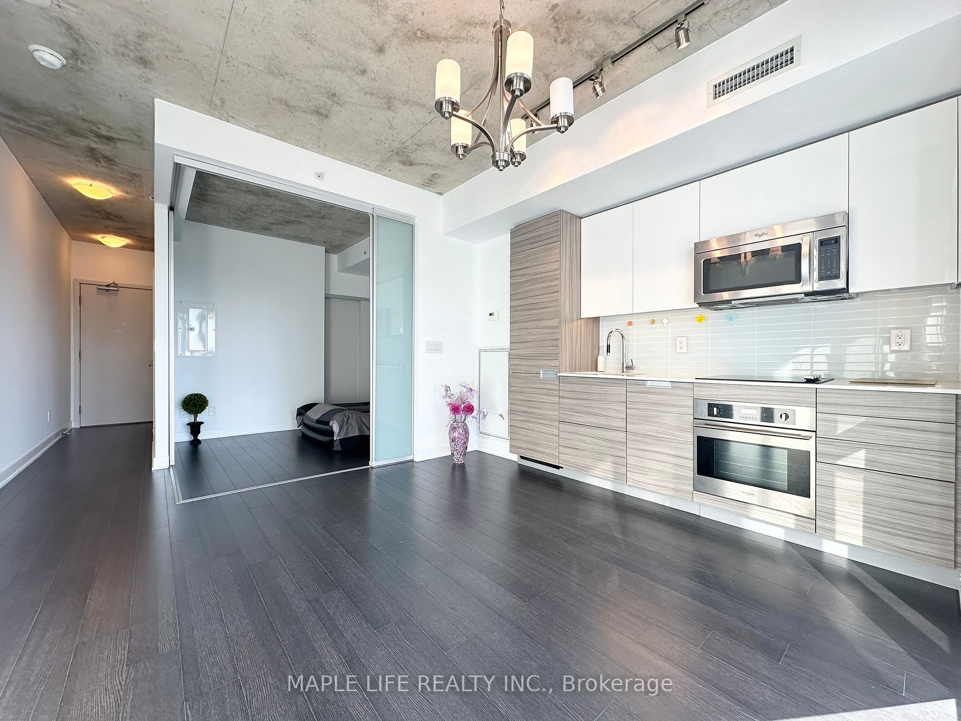 210 Simcoe St, #2309