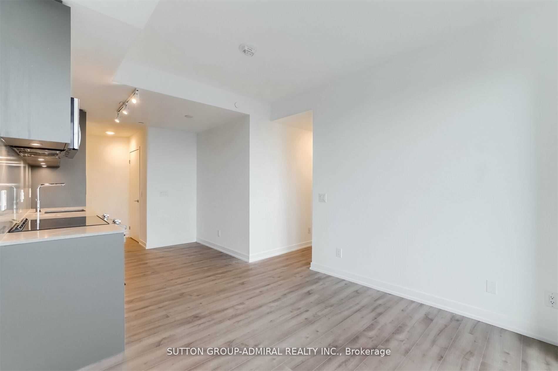 135 East Liberty Street, #1003