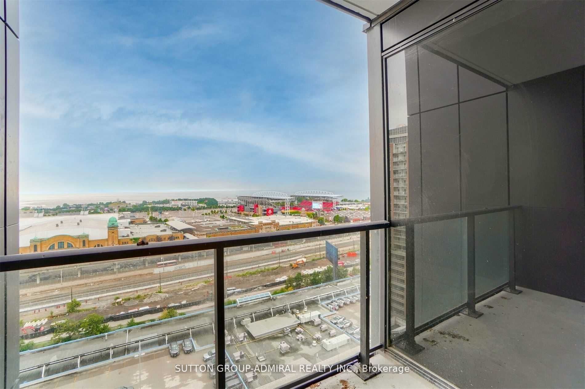 135 East Liberty Street, #1003