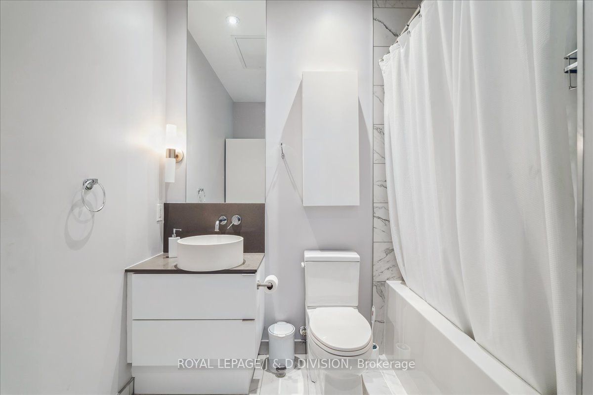 161 Roehampton Ave, #4501