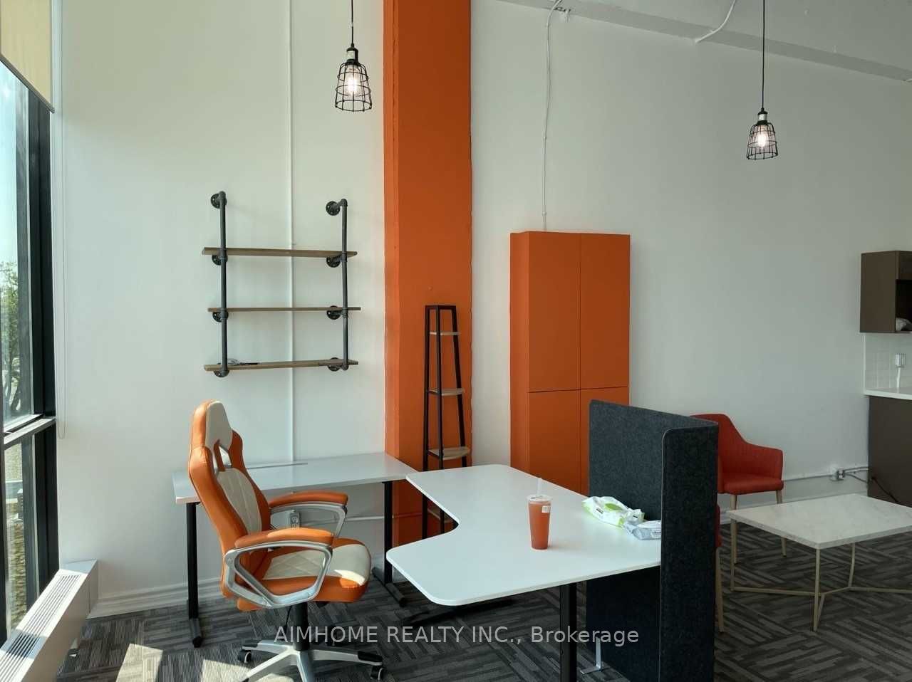 4750 Yonge St, #333