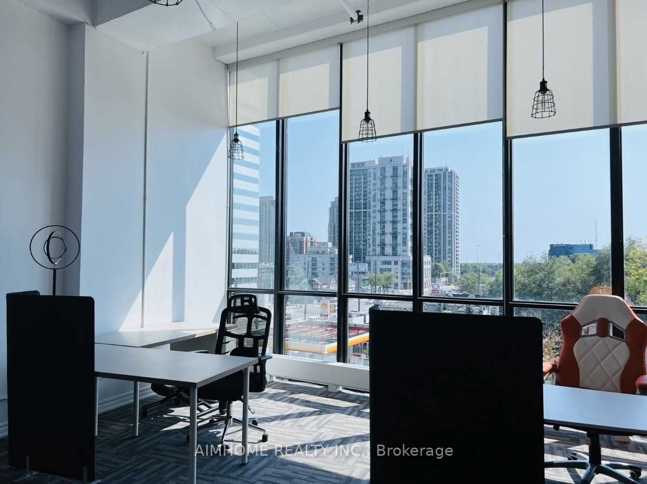 4750 Yonge St, #333
