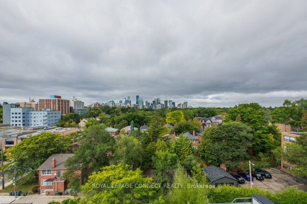 1818 Bayview Ave, #608