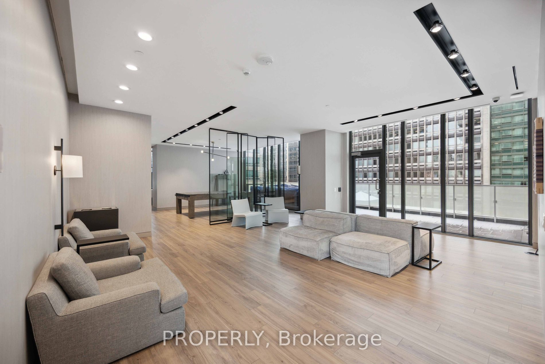 25 Richmond St E, #1105