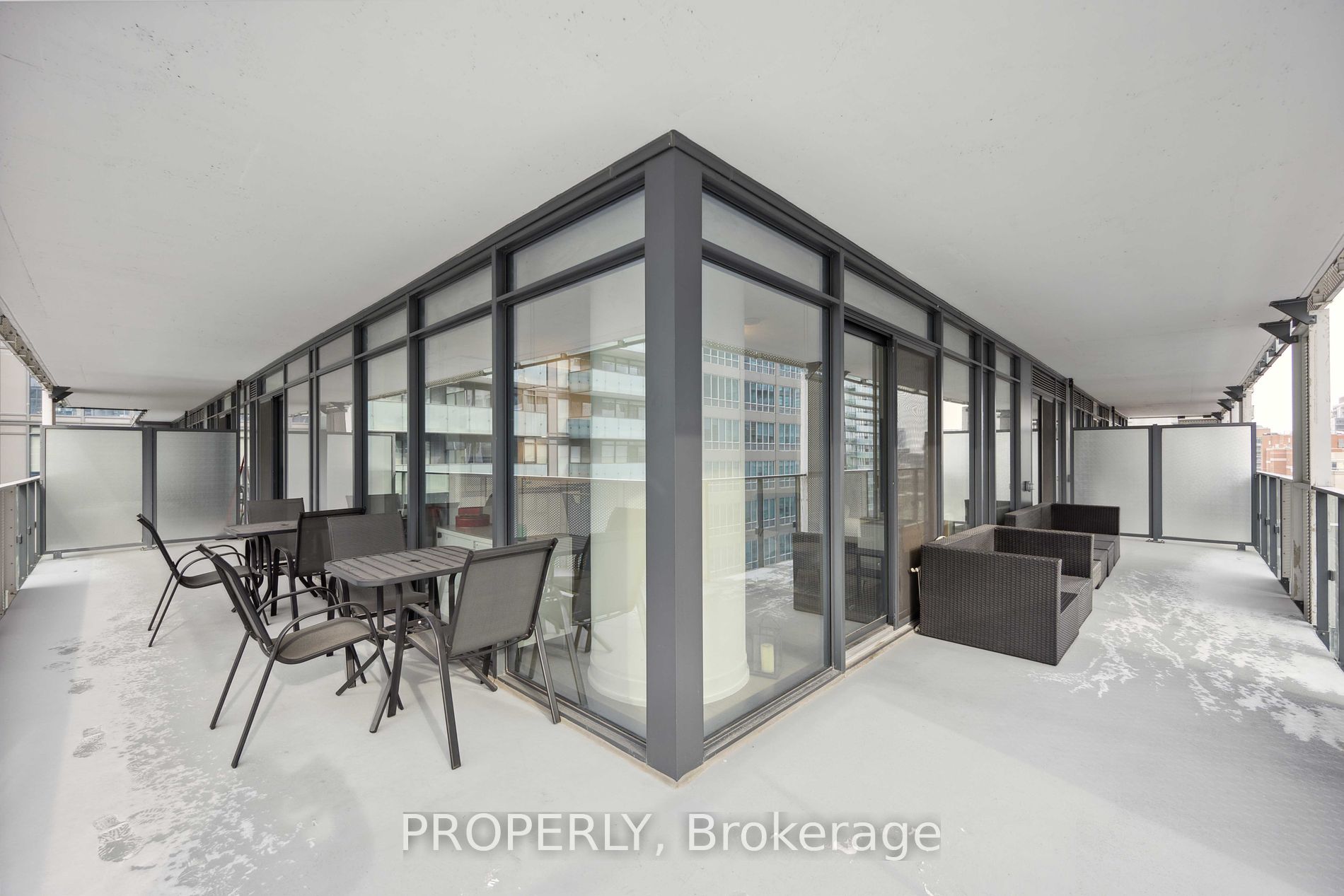25 Richmond St E, #1105