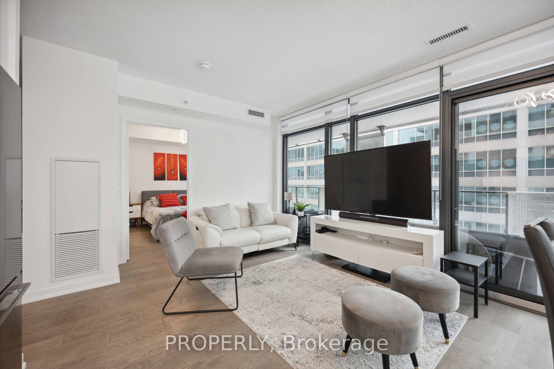 25 Richmond St E, #1105