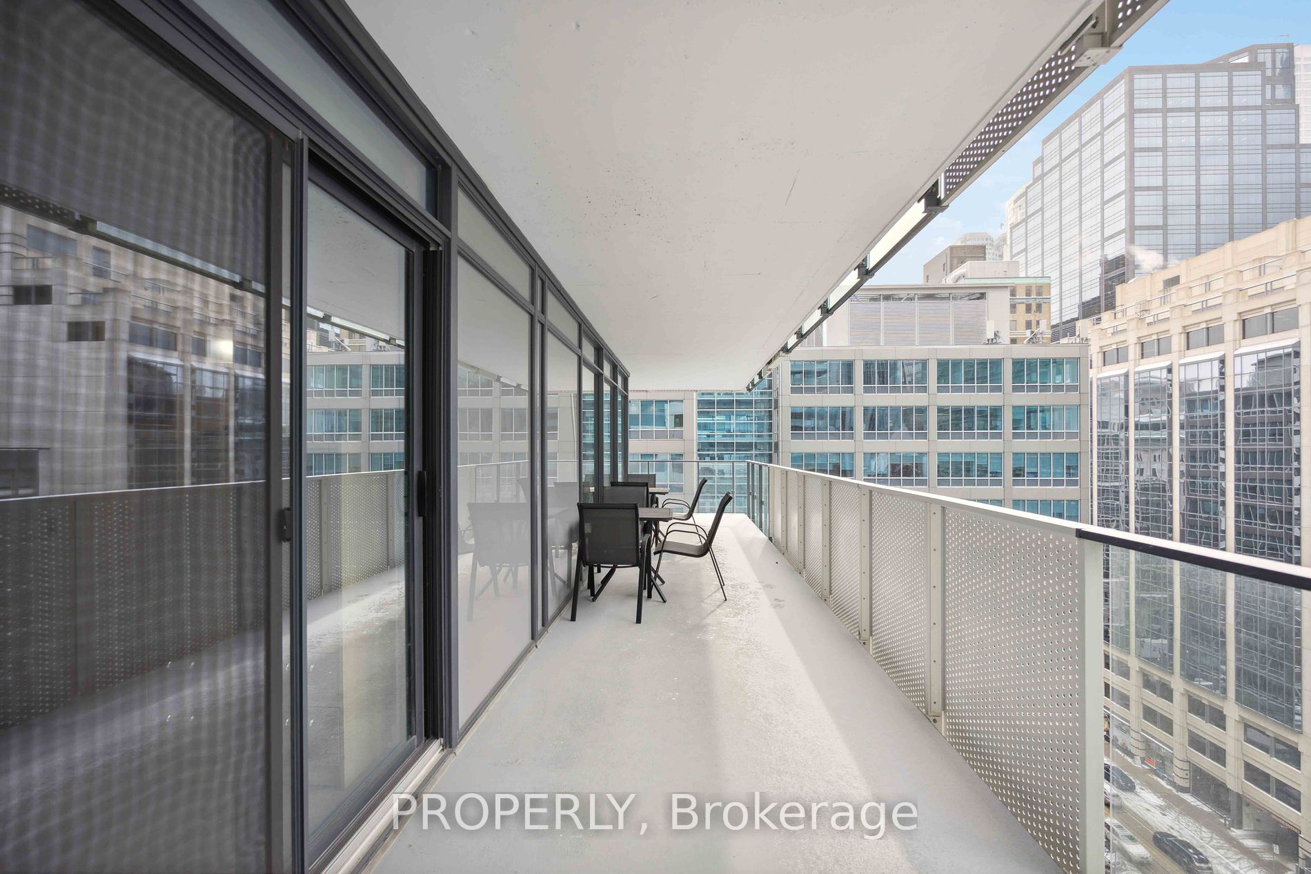 25 Richmond St E, #1105