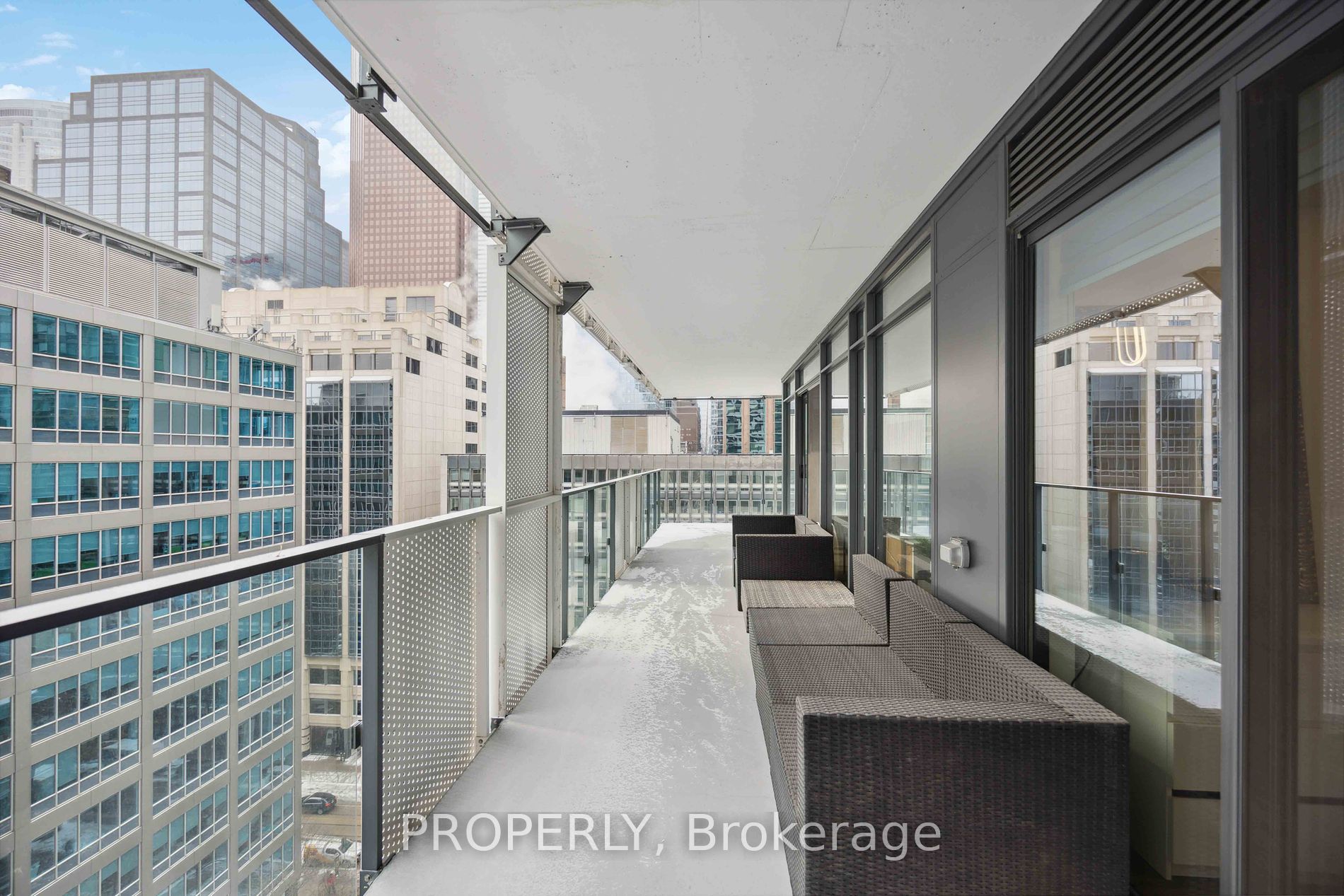 25 Richmond St E, #1105