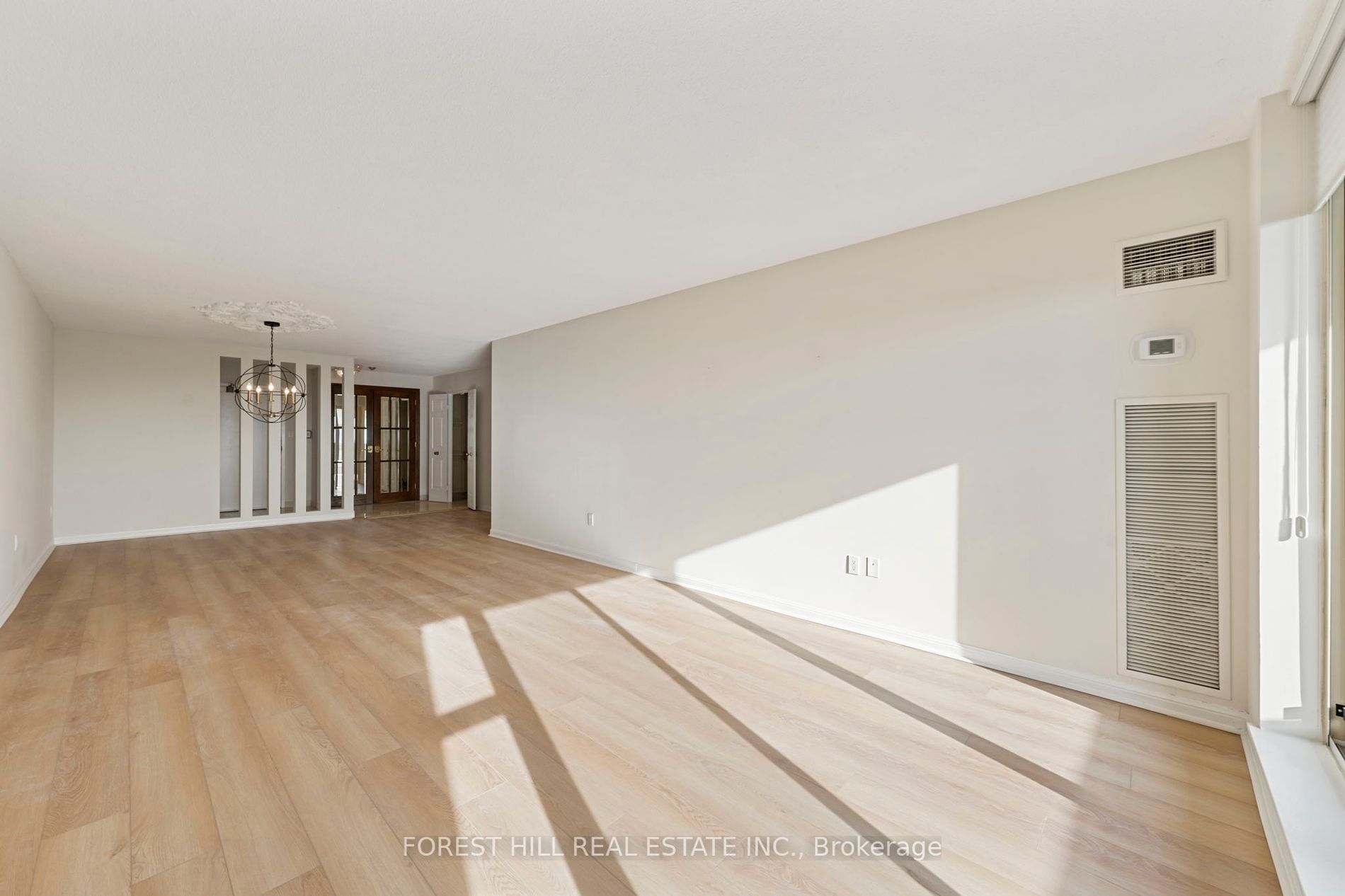 5444 Yonge Street, #1803