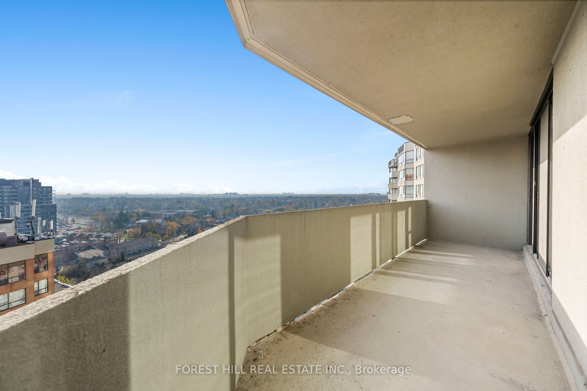 5444 Yonge Street, #1803