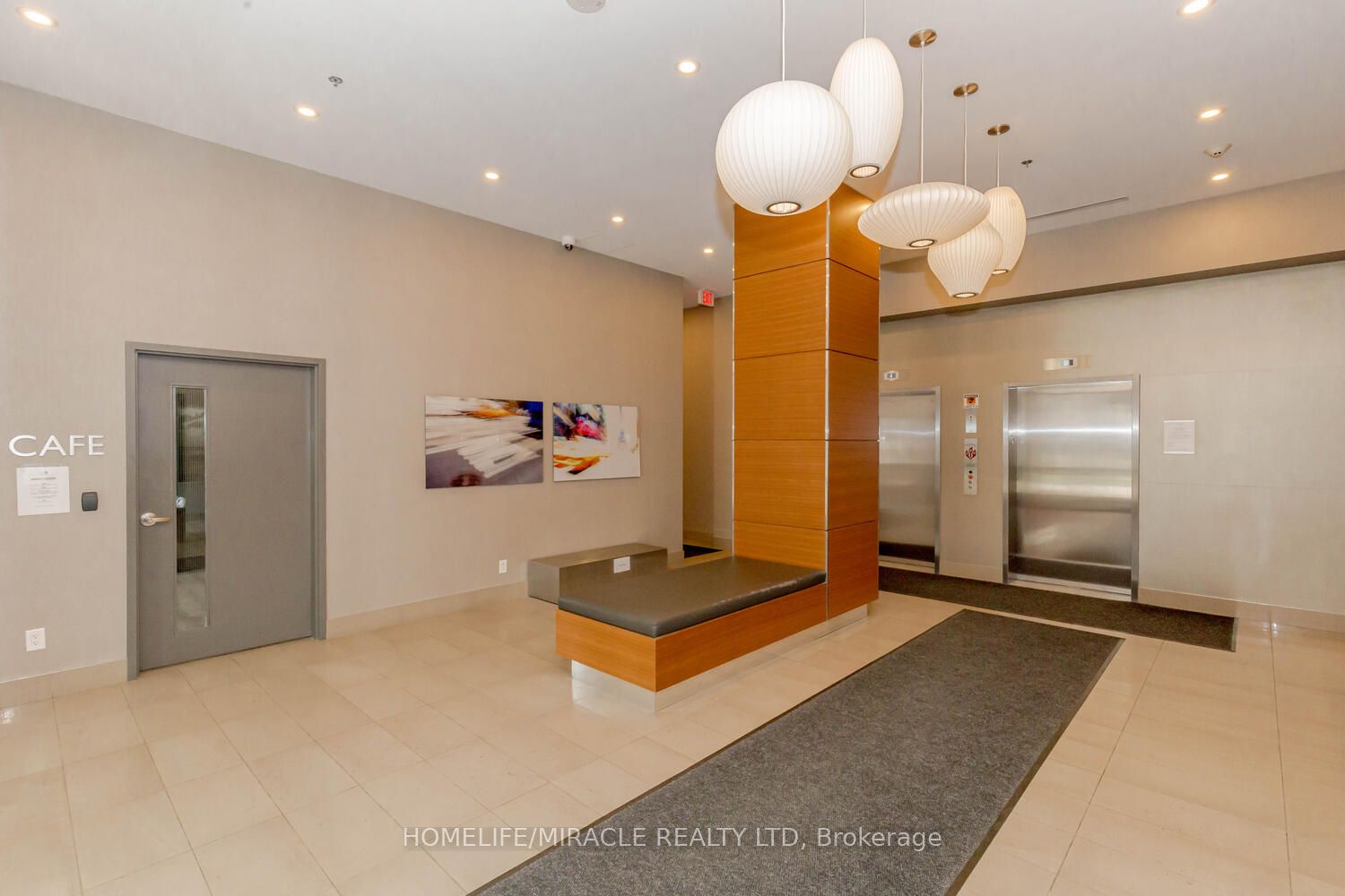 18 Rean Dr, #711