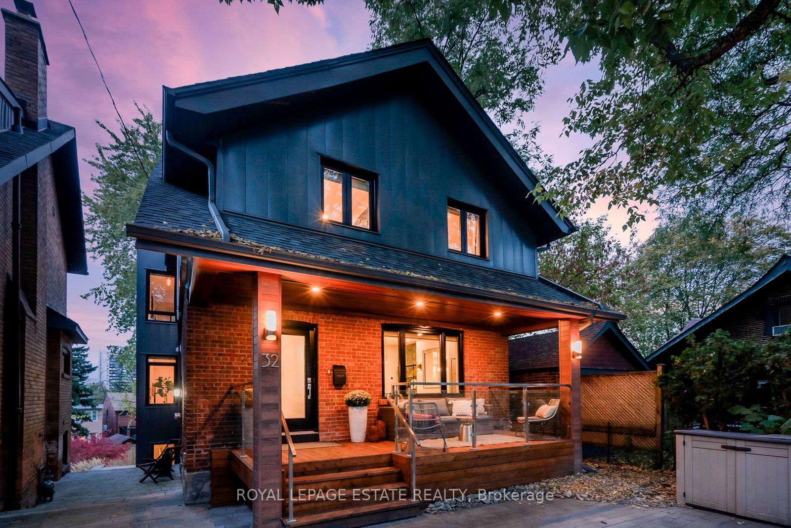 32 Servington Crescent