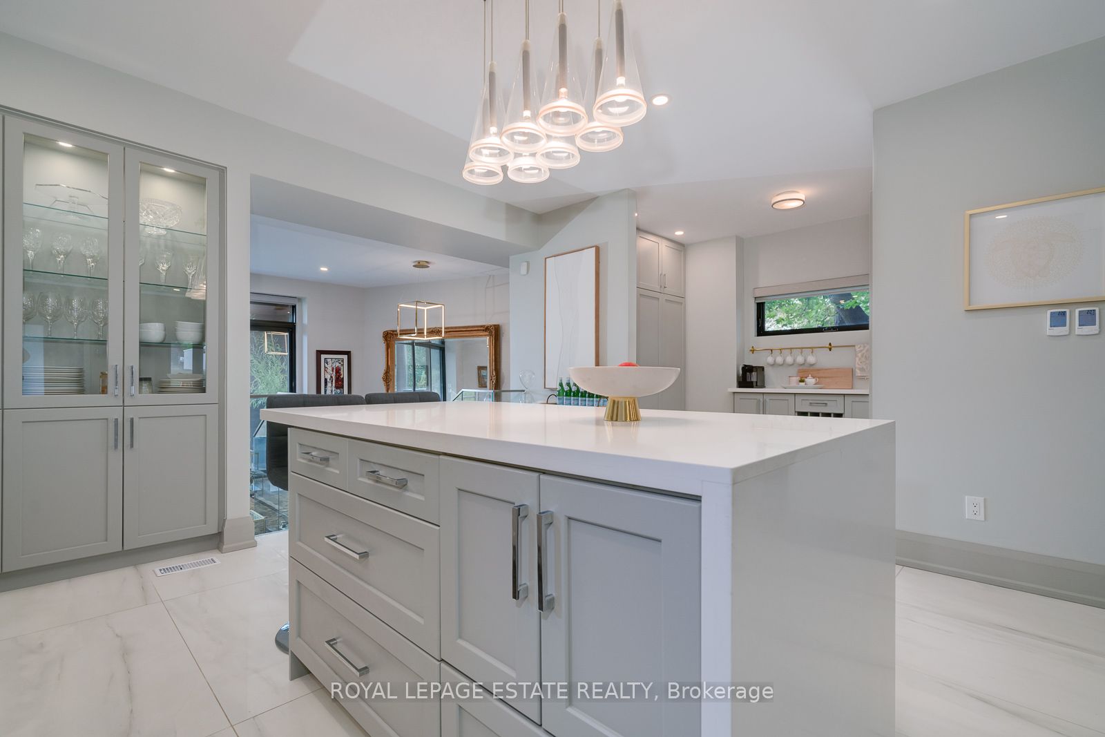 32 Servington Crescent